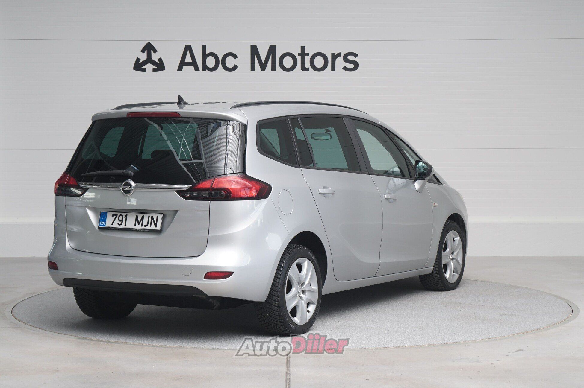 Opel Zafira Tourer Active CNG 1.6 110kW 2014, photo 4/6
