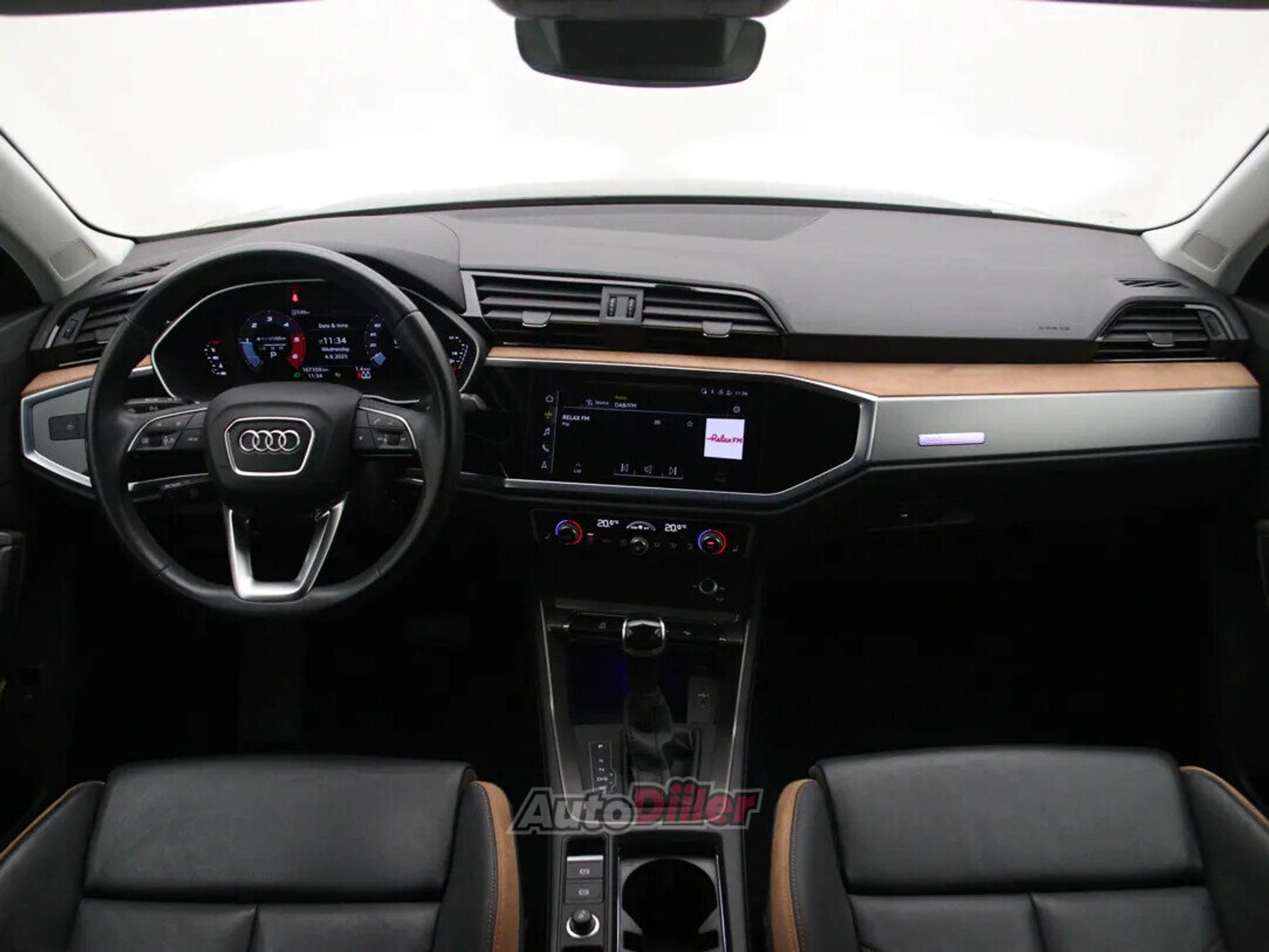 Audi Q3 BUSINESS EDITION 2.0 110kW 2021, kuva 2/10