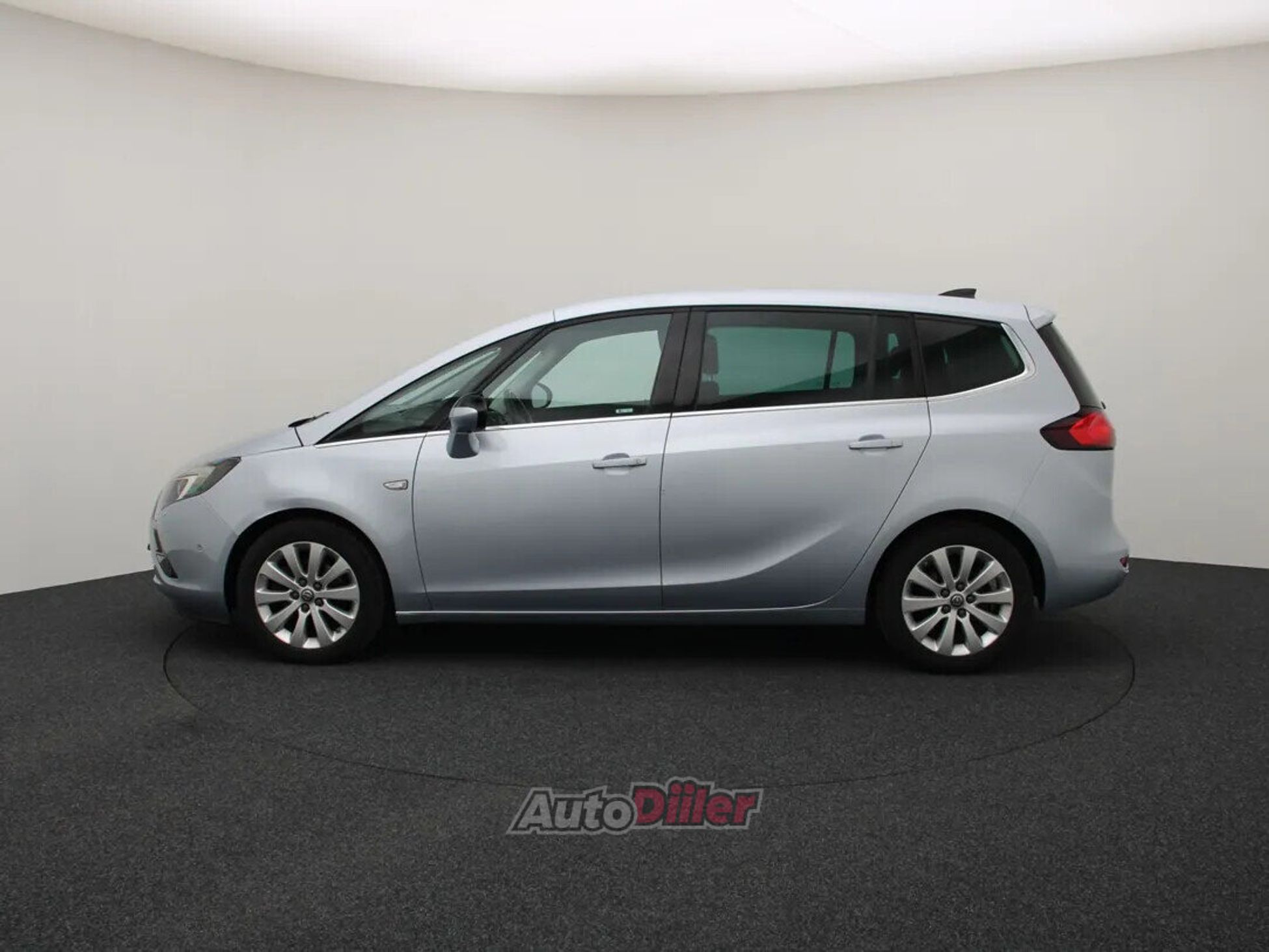 Opel Zafira Comfort 1.6 100kW 2016, kuva 6/10
