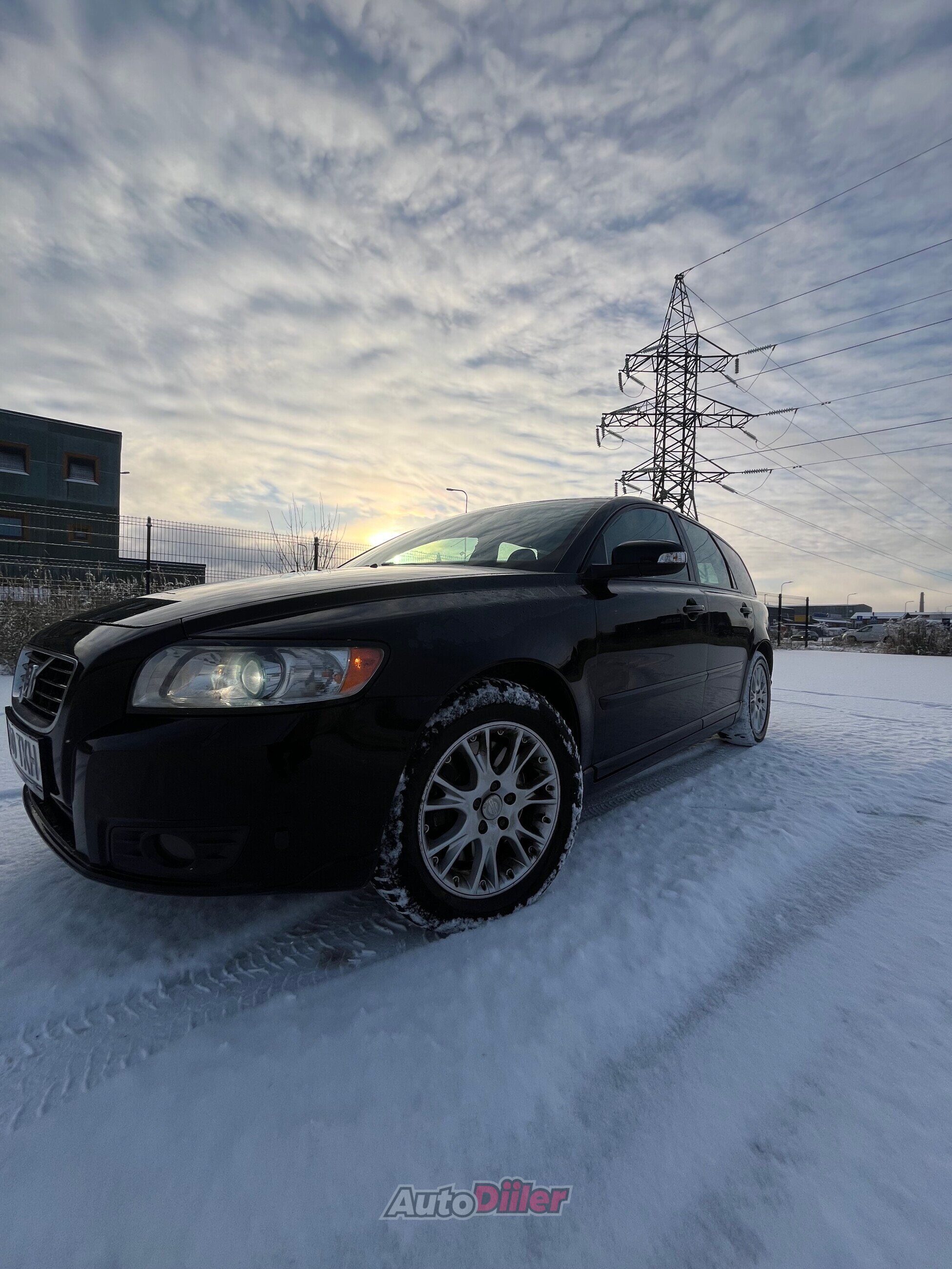 Volvo V50