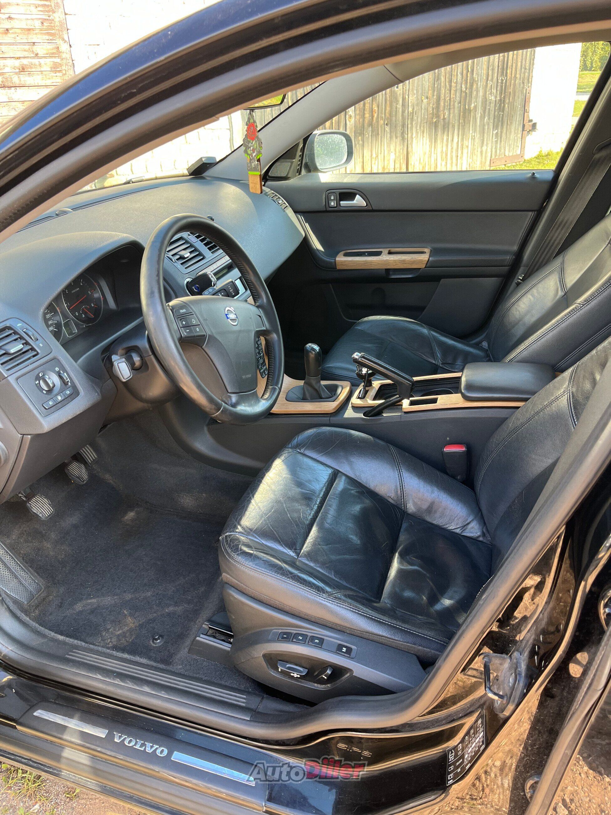 Volvo V50 2.4 132kW 2008, photo 8/8
