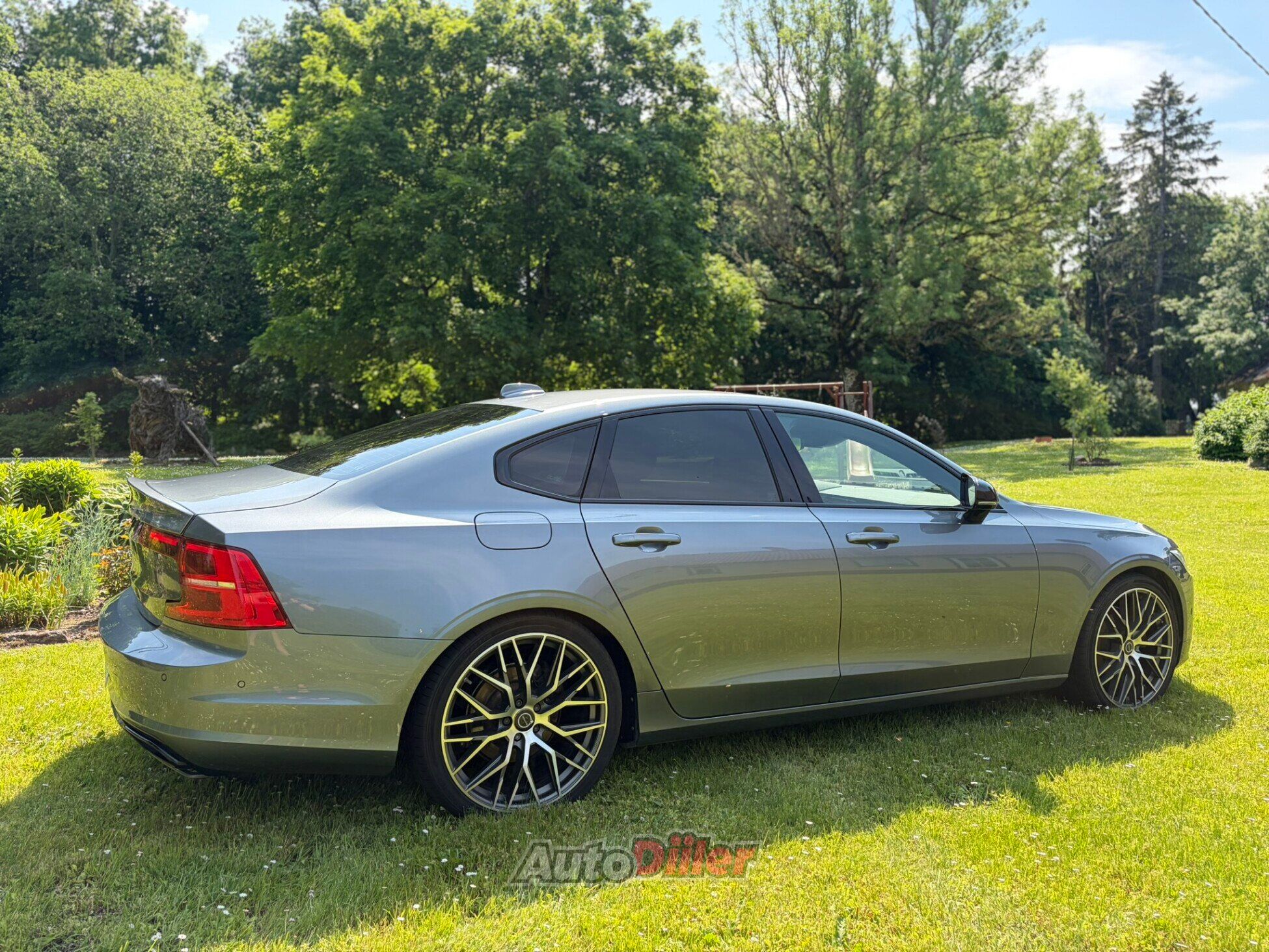 Volvo S90 R-Design 2.0 140kW 2018, photo 6/10