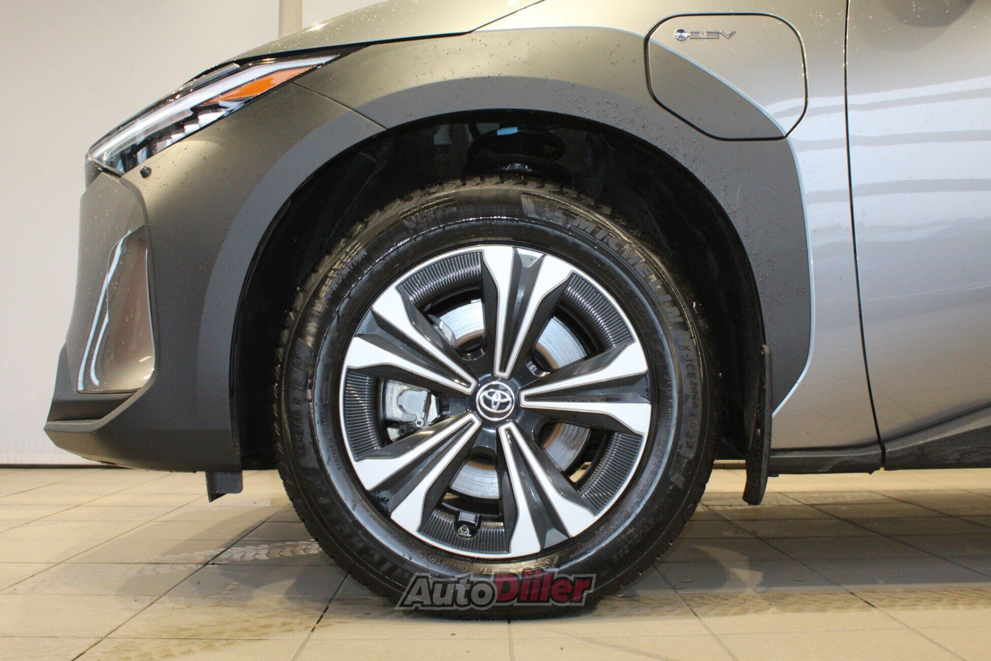 Toyota bZ4X Executive AWD 118kW 2025, photo 8/8