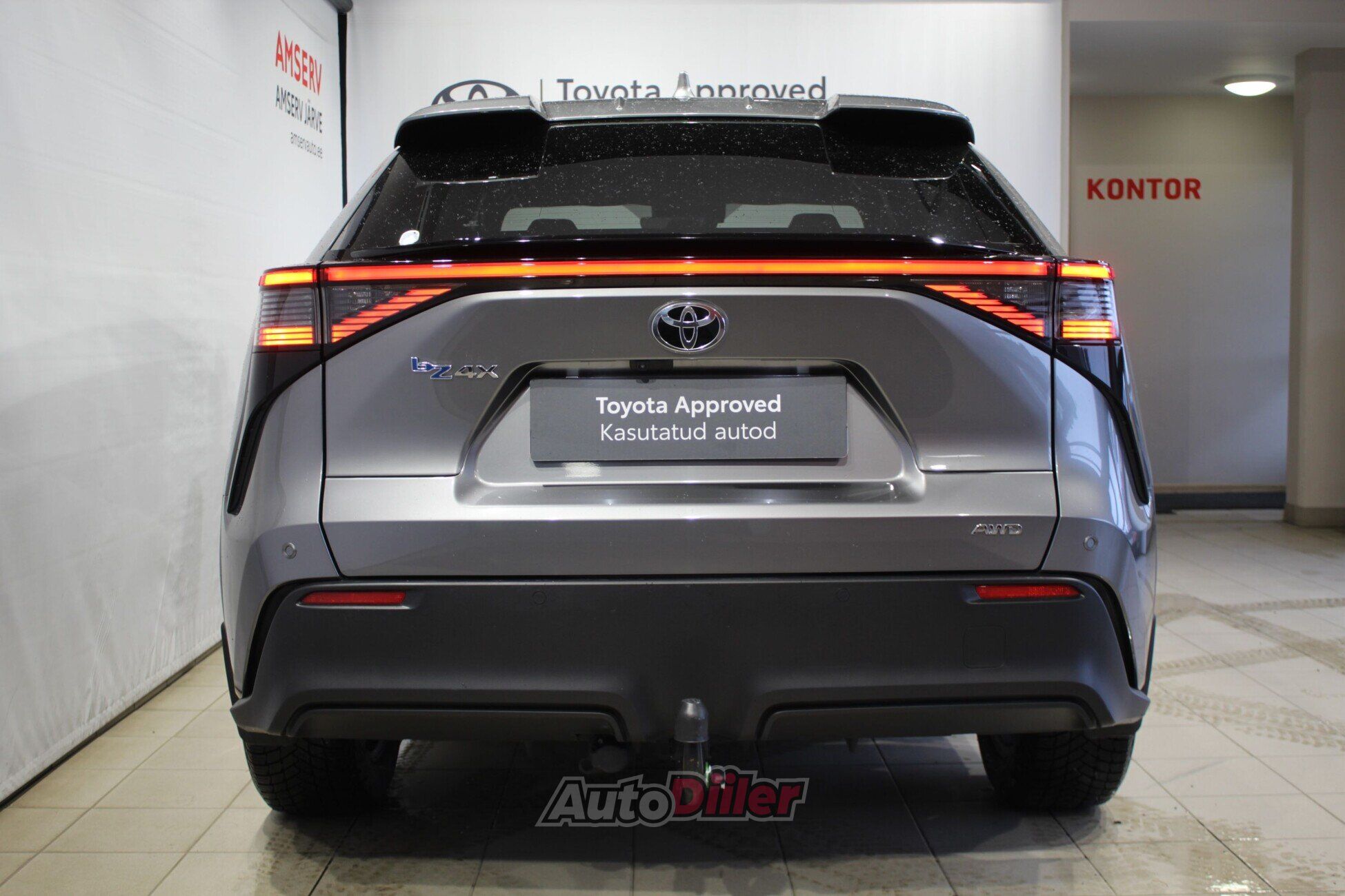 Toyota bZ4X Executive AWD 118kW 2025, photo 4/8