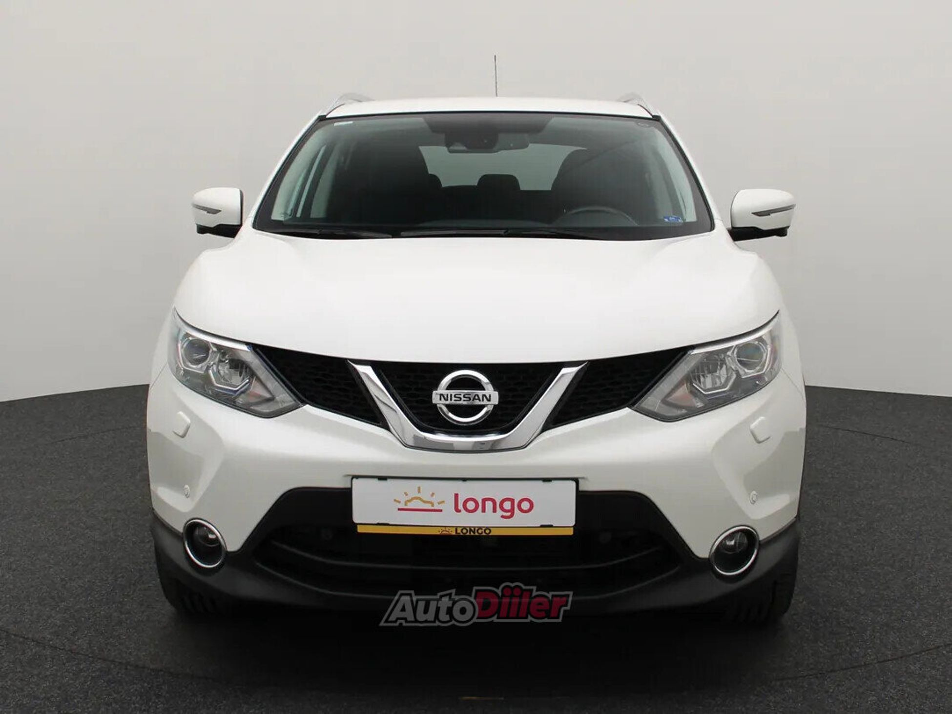 Nissan Qashqai Tekna 1.2 85kW 2015, photo 3/10