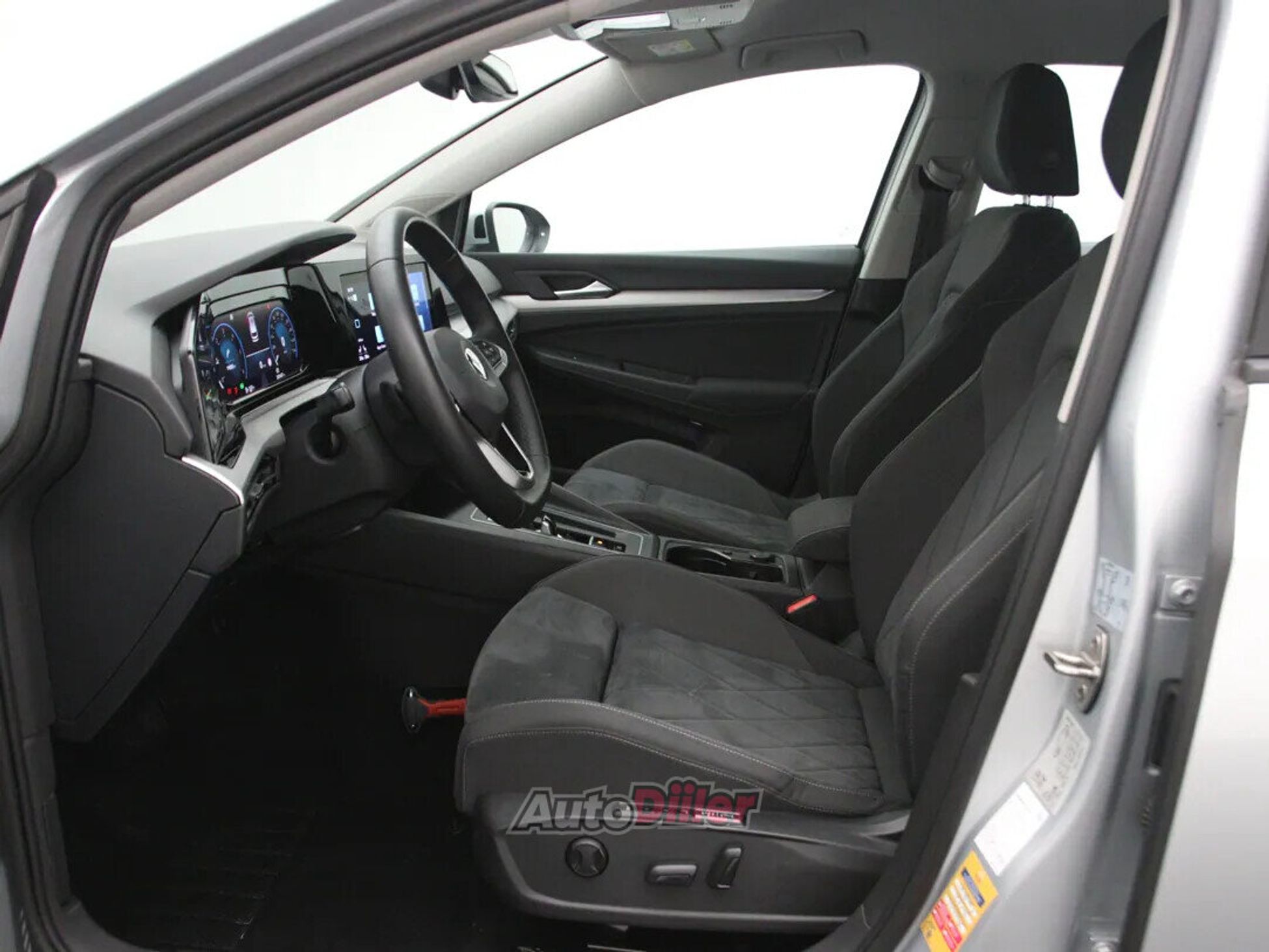 Volkswagen Golf Life Business 2.0 85kW 2021, photo 4/10