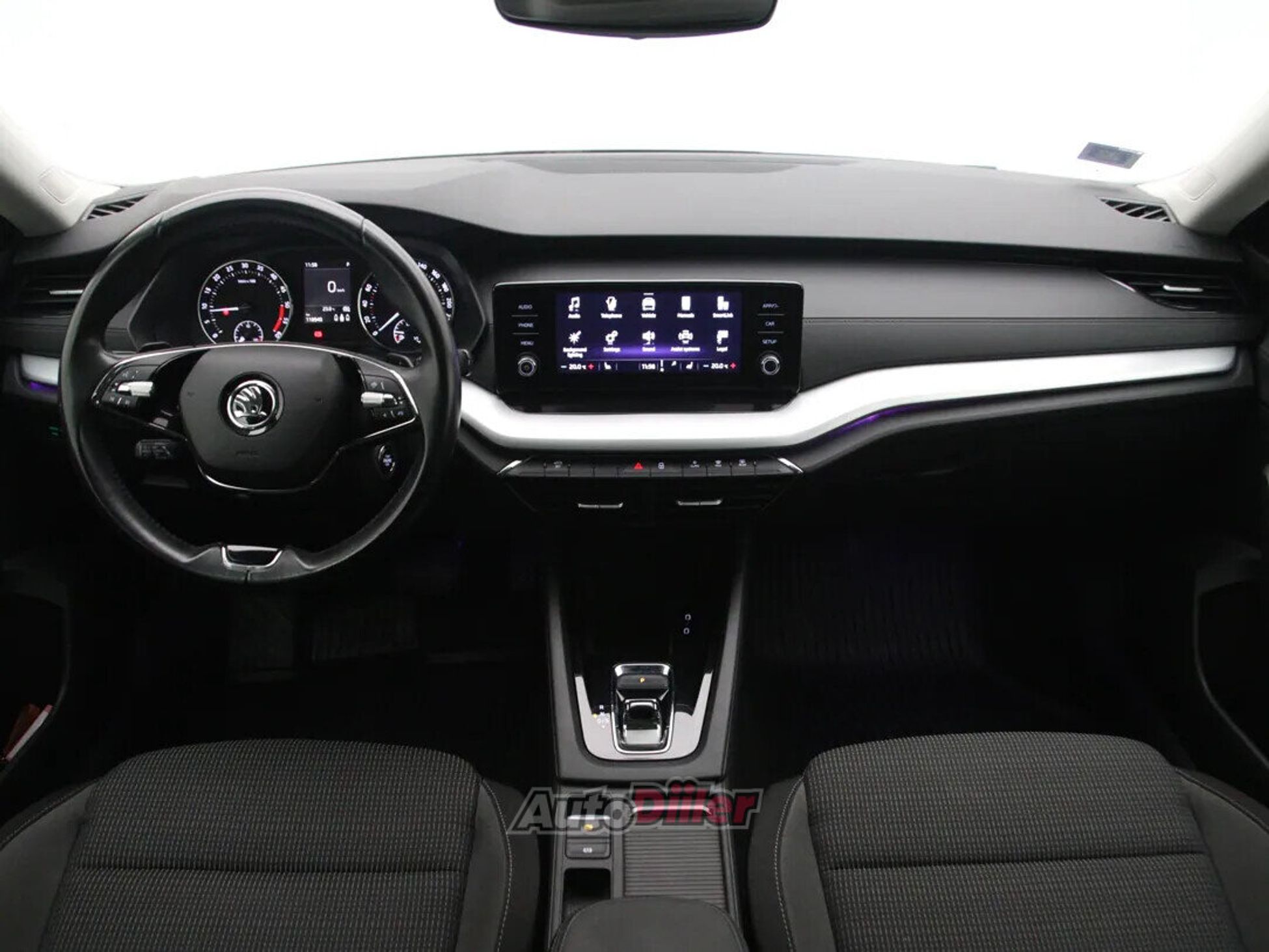 Skoda Octavia Ambition 2.0 110kW 2021, kuva 2/10