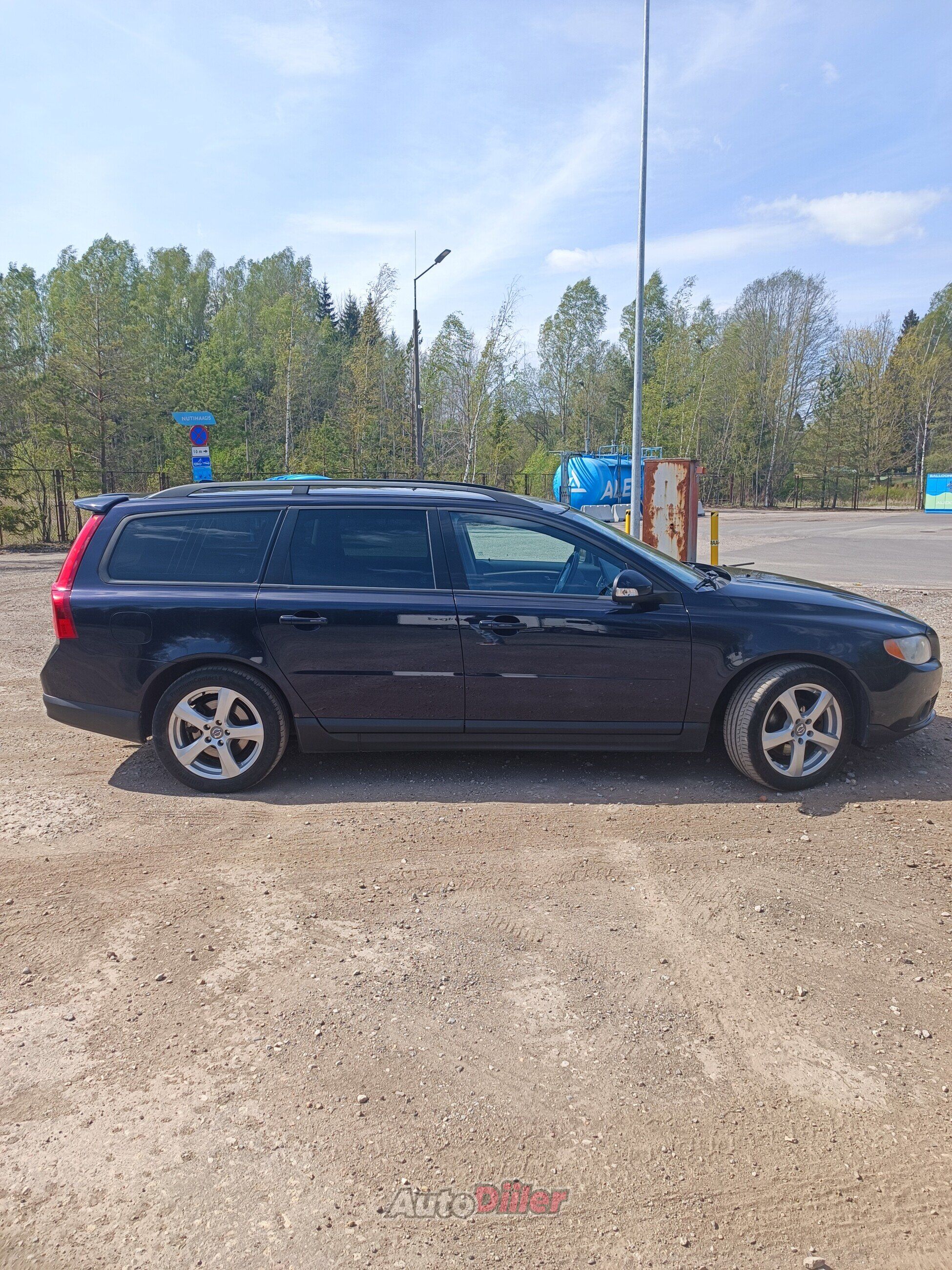 Volvo V70 2.0 100kW 2008, kuva 4/10