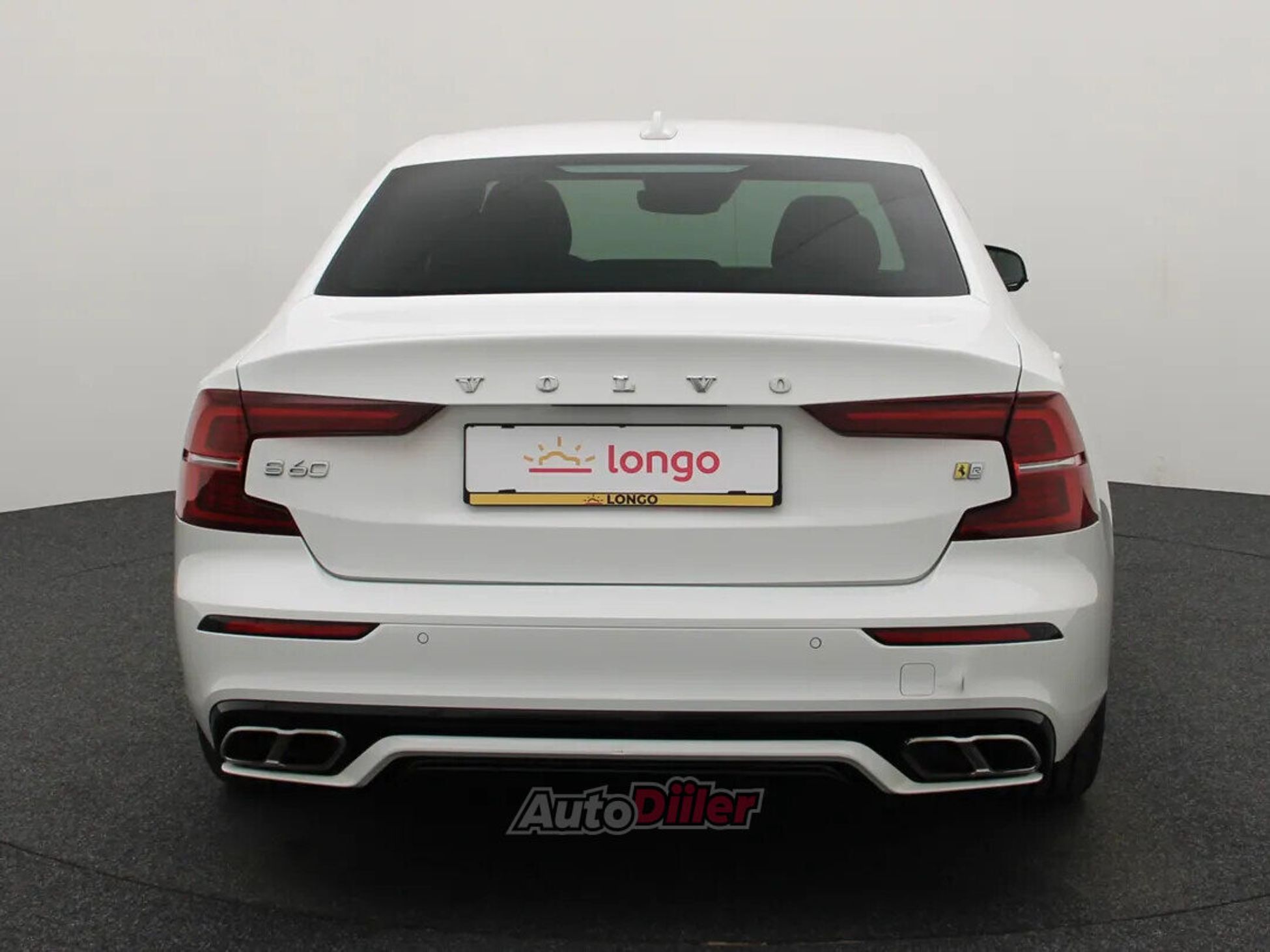 Volvo S60 R-Design 2.0 140kW 2020, photo 5/10