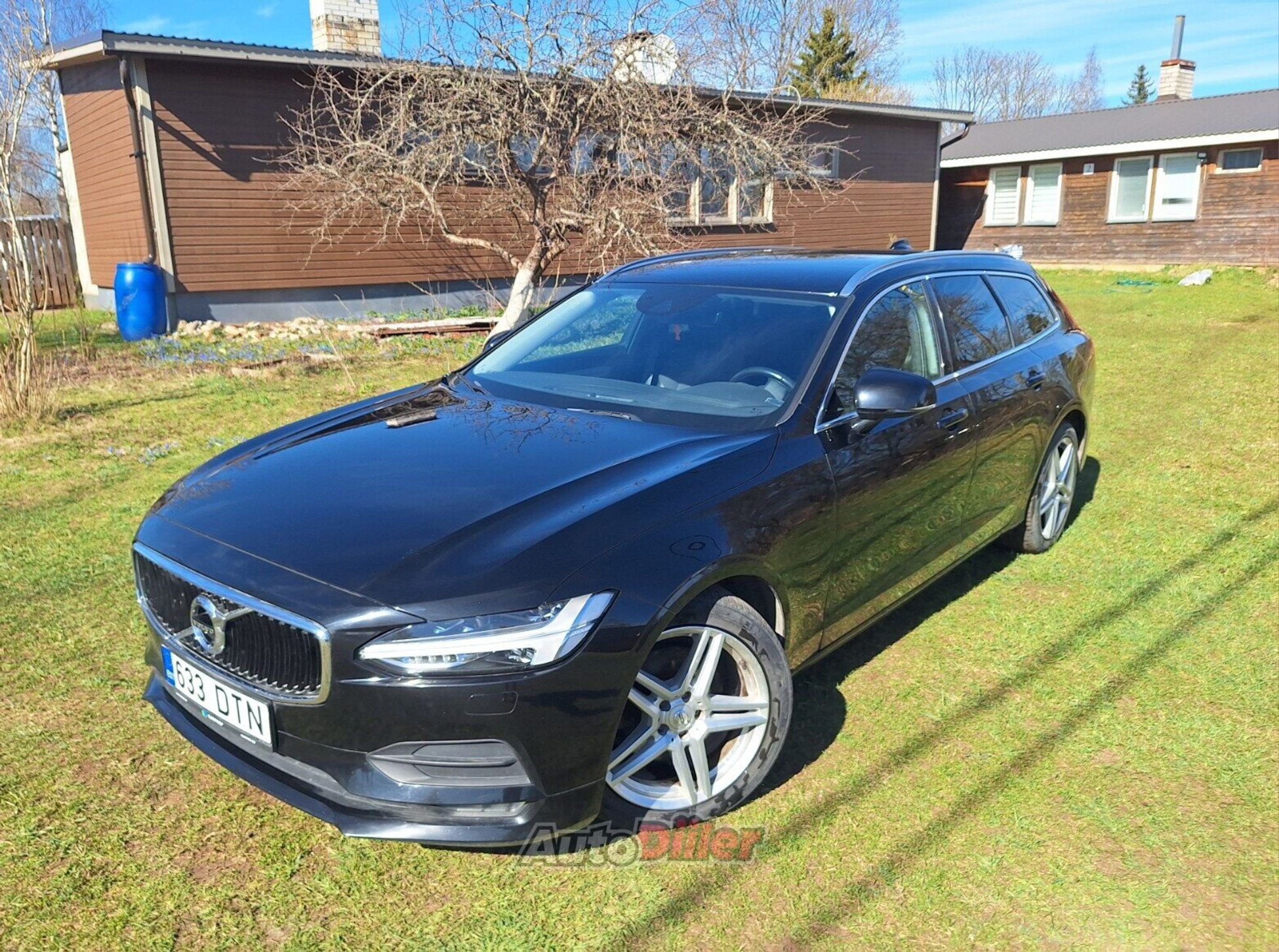 Volvo V90