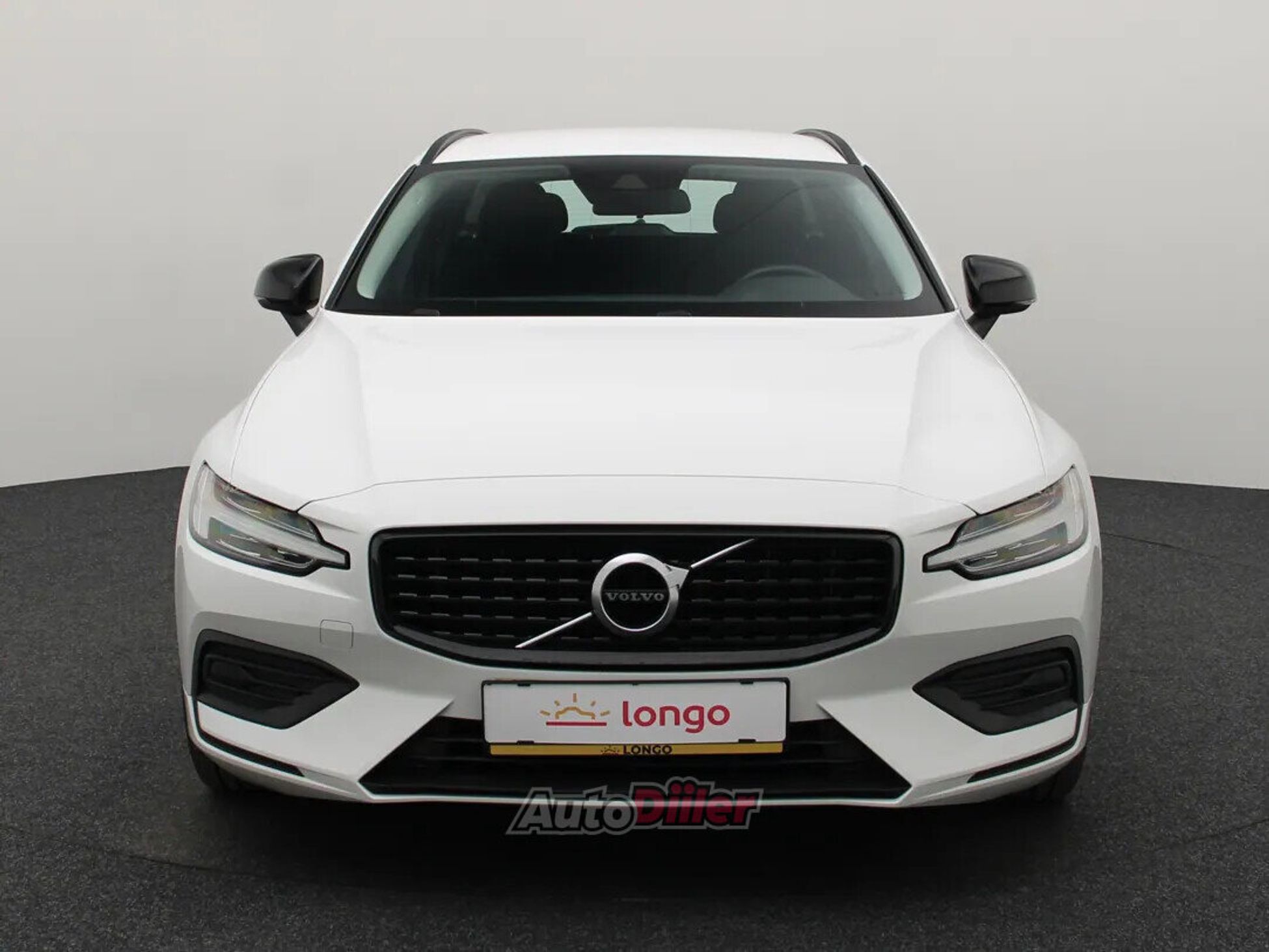 Volvo V60 2021, kuva 3/10