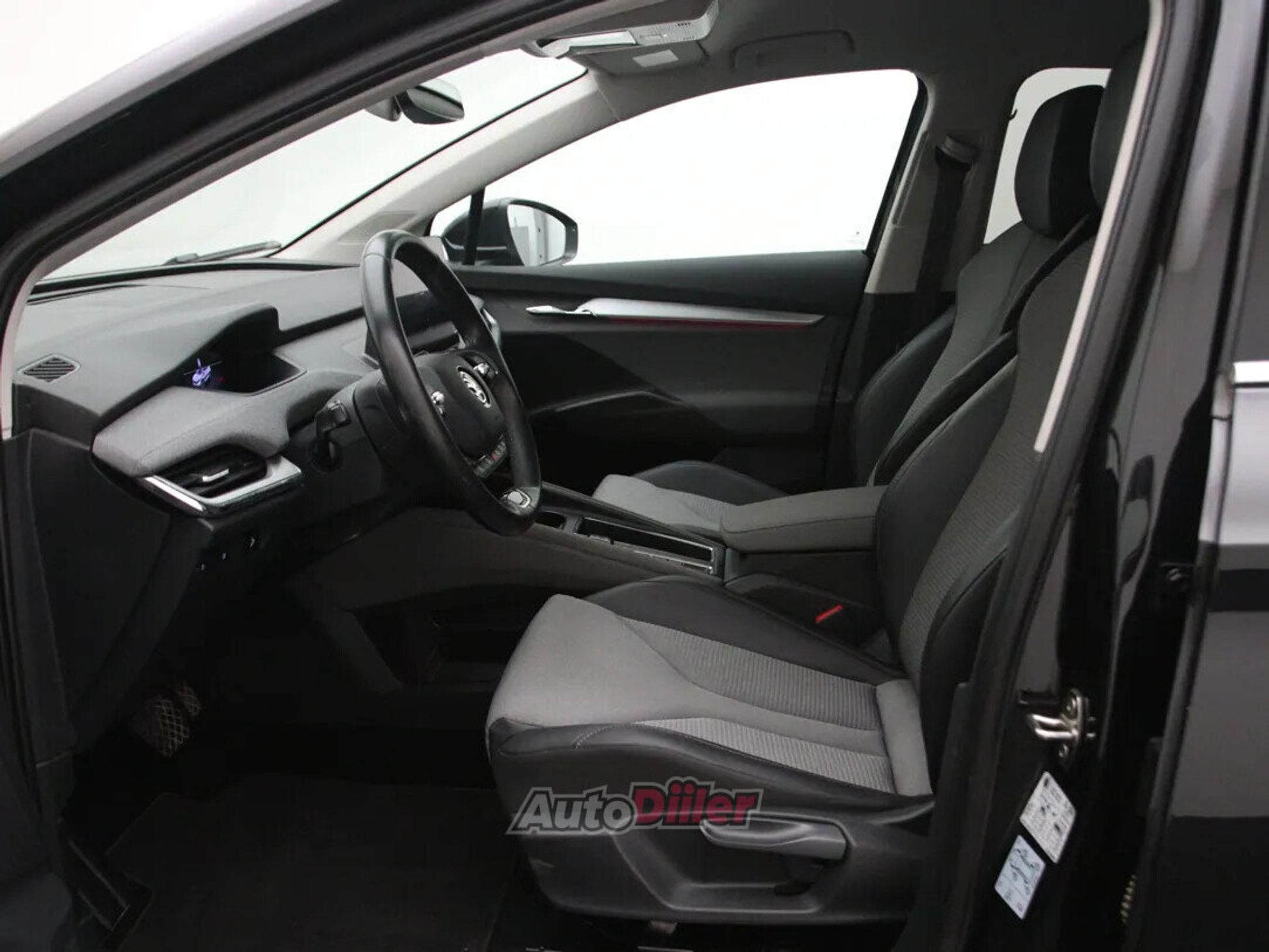Skoda Enyaq 60 132kW 2022, kuva 4/10