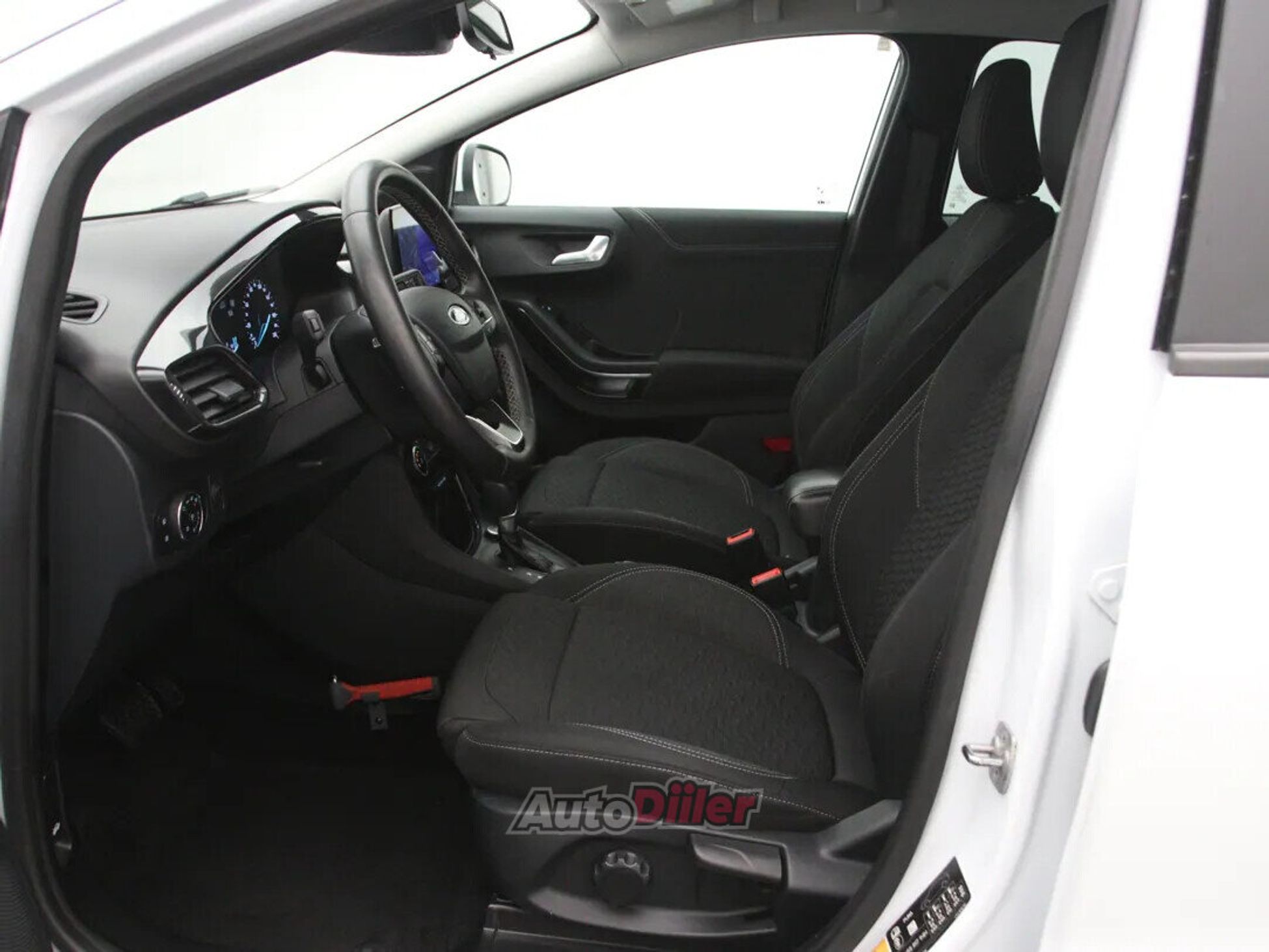 Ford Puma MHEV Titanium 1.0 92kW 2021, photo 4/10