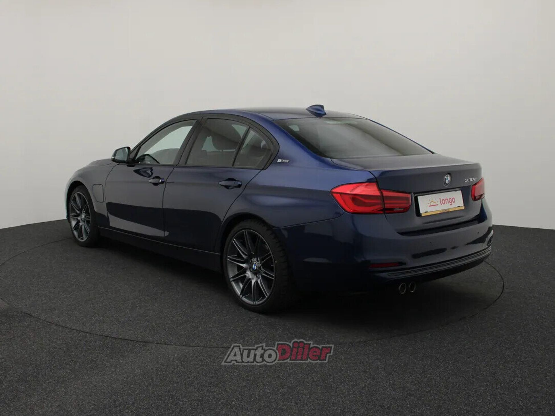 BMW 330 Luxury Line 2.0 135kW 2016, kuva 7/10