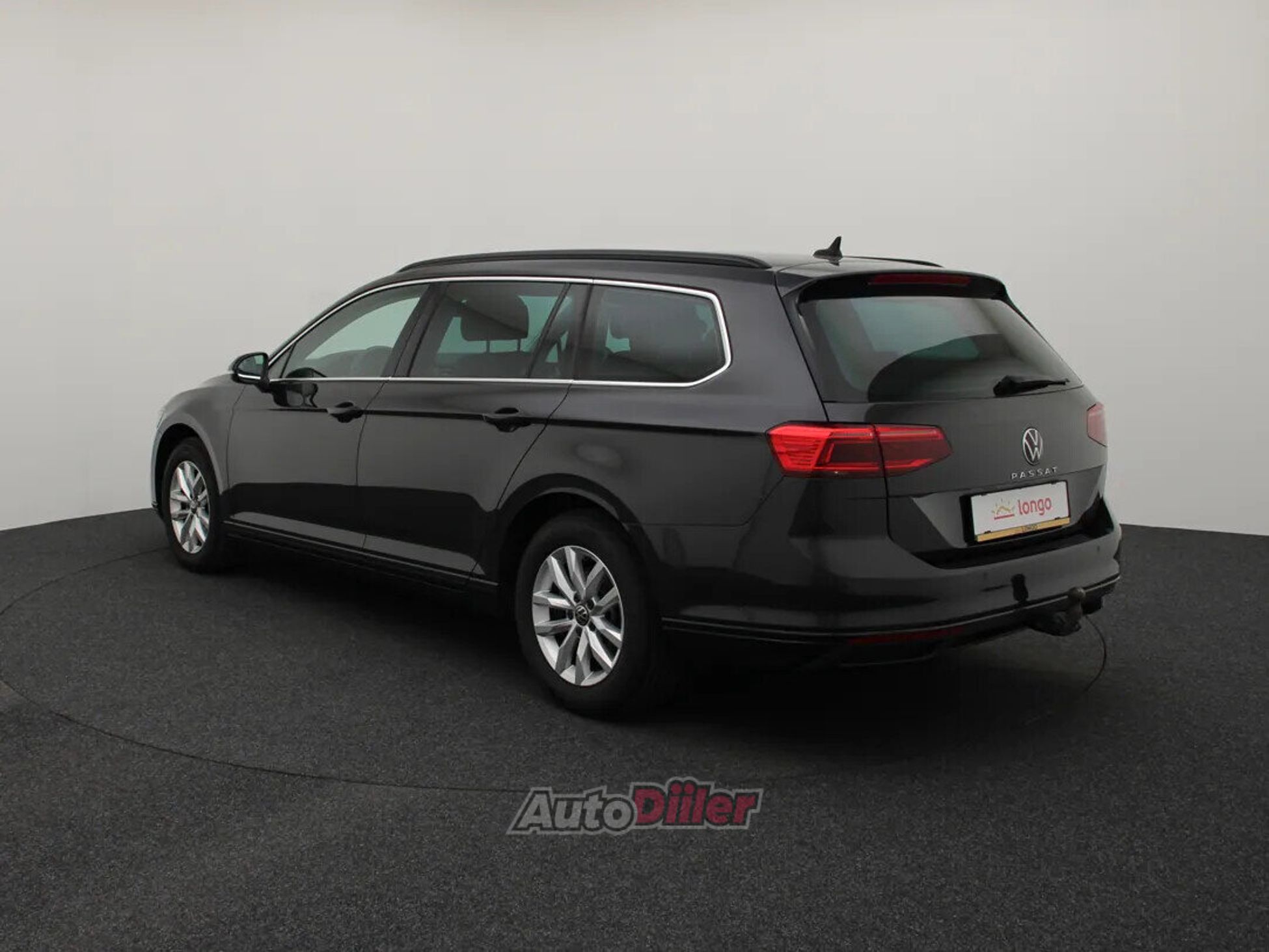Volkswagen Passat 2021, photo 7/10