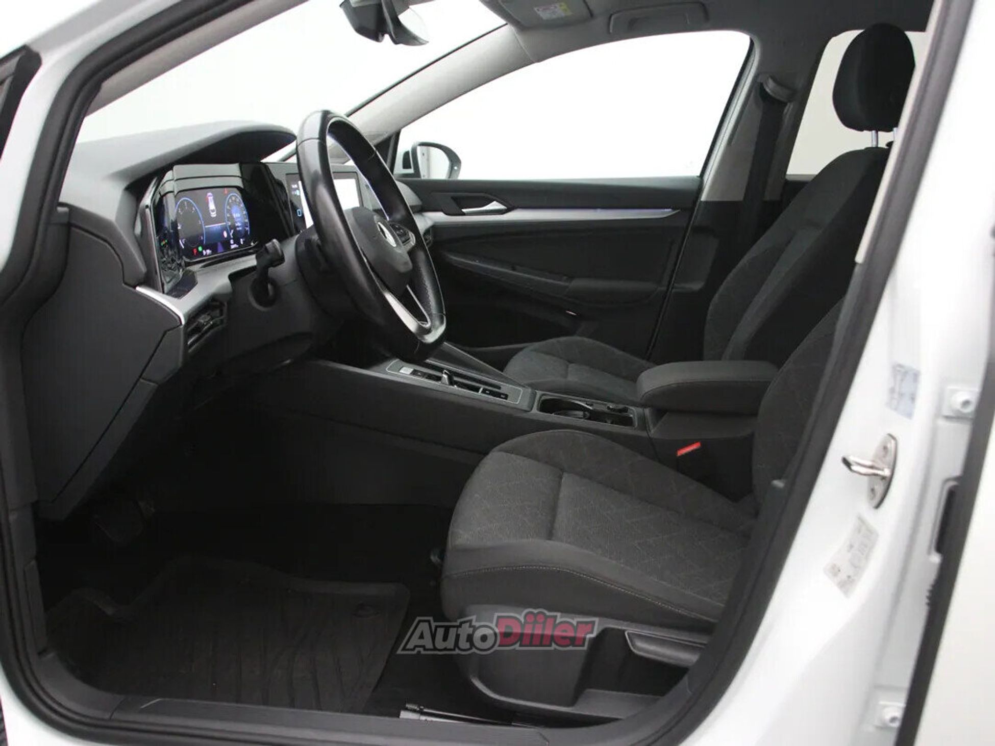 Volkswagen Golf Life Life 2.0 85kW 2022, photo 4/10