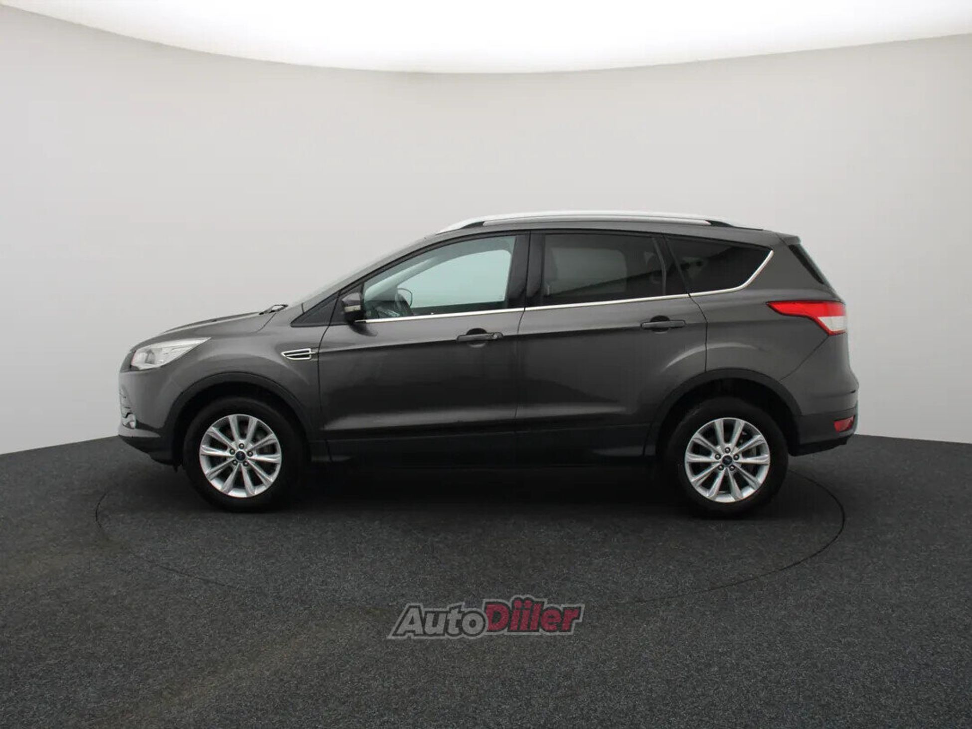 Ford Kuga Titanium 1.5 134kW 2015, kuva 6/10