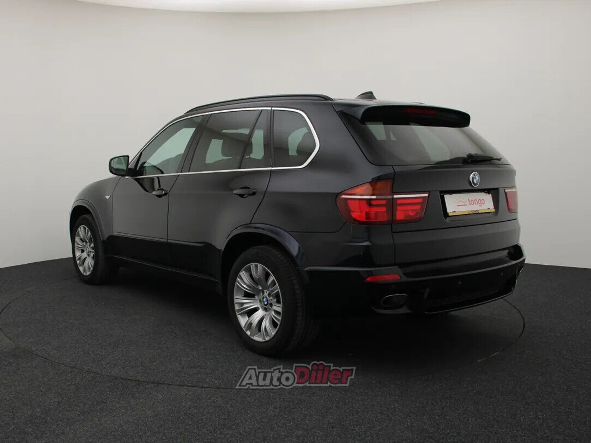 BMW X5 High Executive 3.0 225kW 2012, kuva 7/10