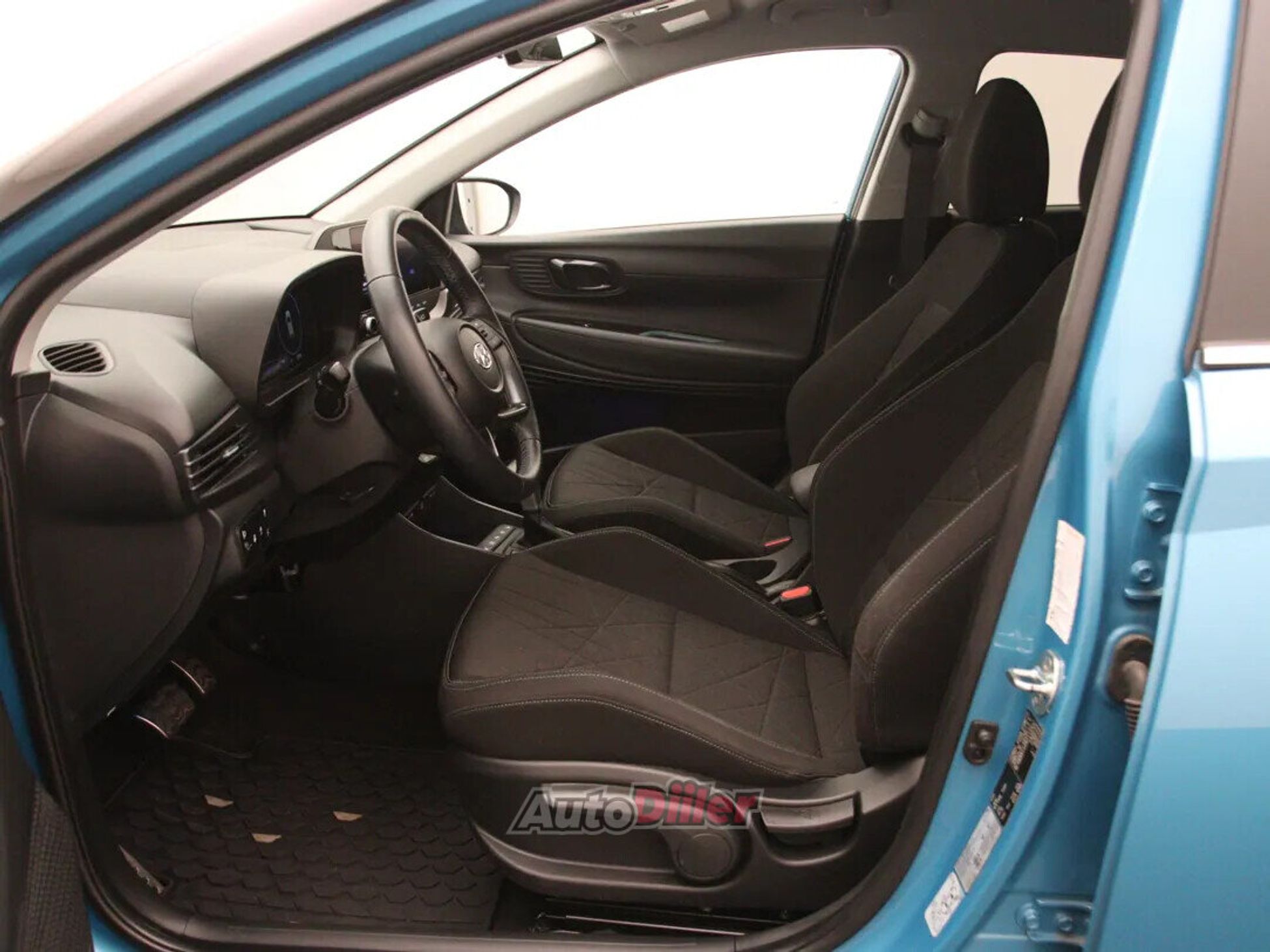 Hyundai Bayon MHEV Intro 1.0 88kW 2022, photo 4/10