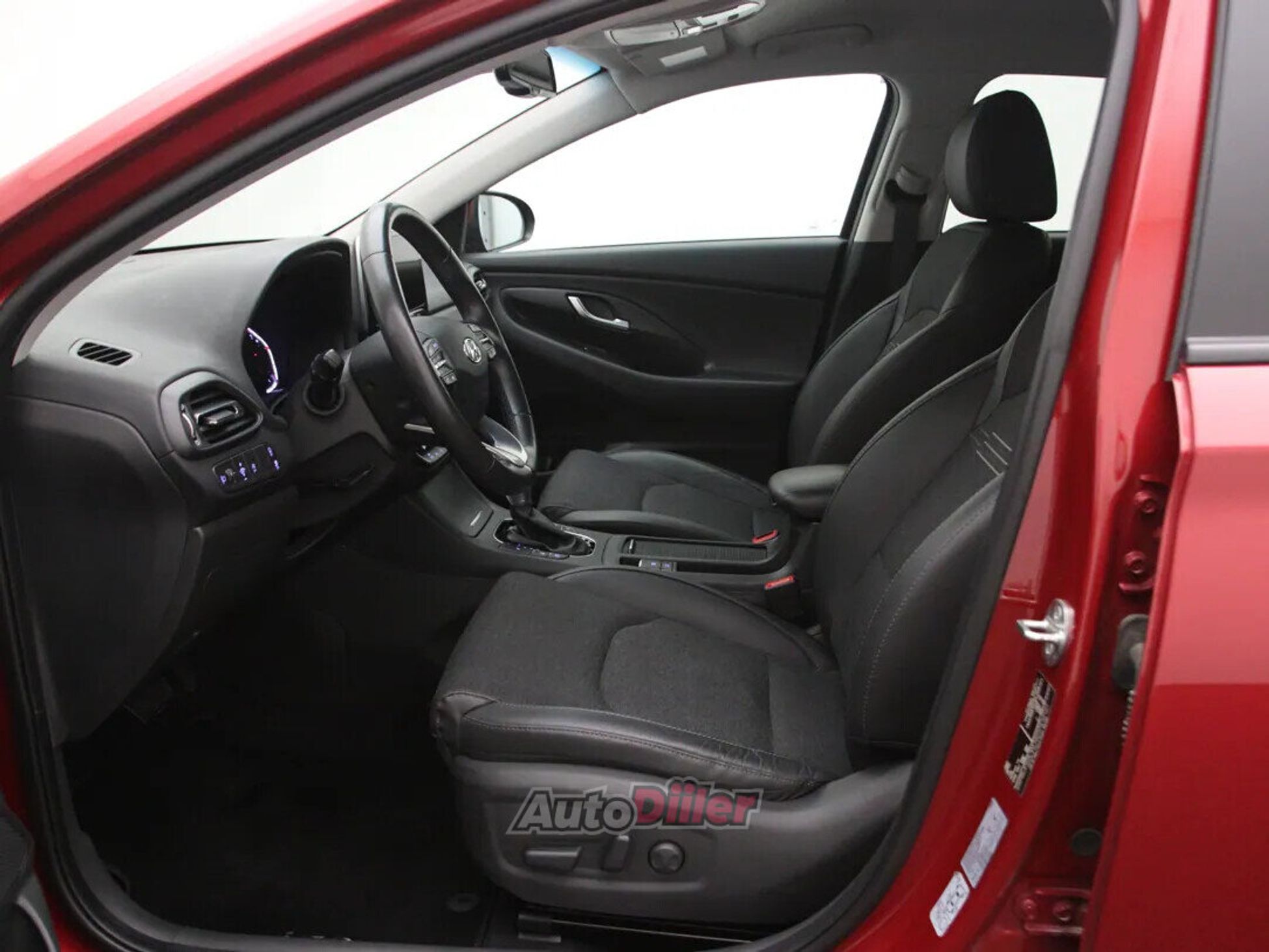 Hyundai i30 MHEV Prime 1.5 118kW 2023, photo 4/10