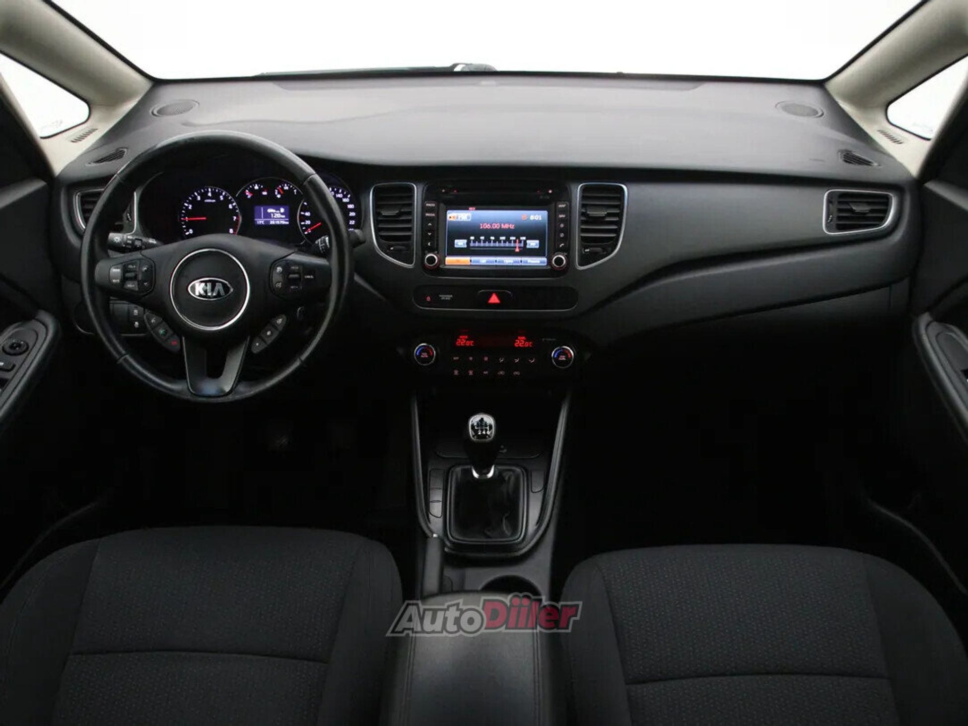 Kia Carens ComfortLine 1.6 99kW 2014, photo 2/10