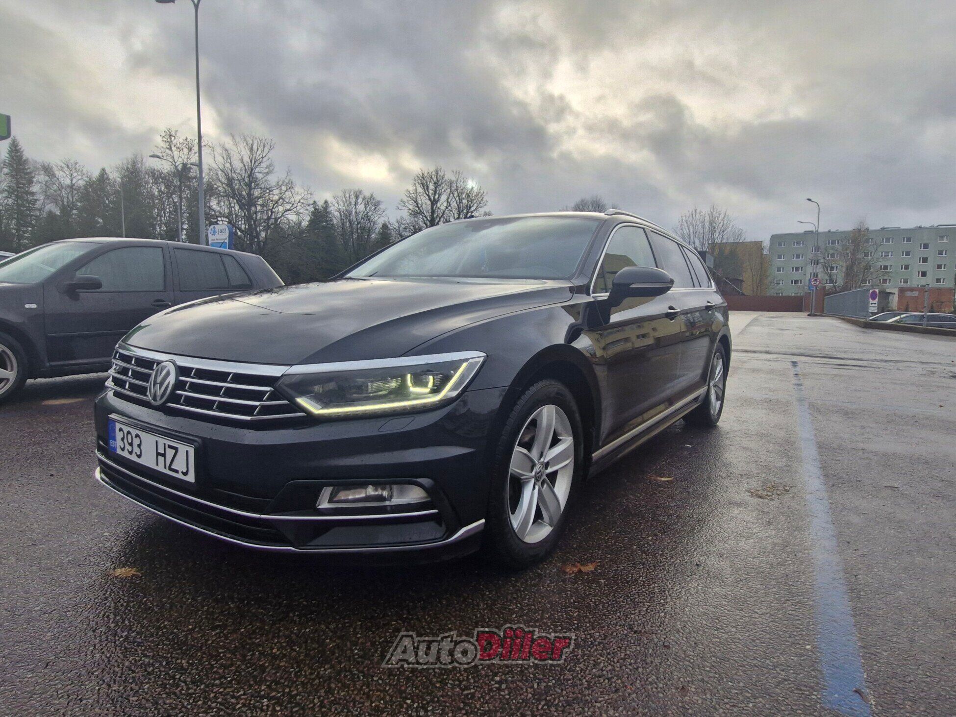 Volkswagen Passat R-line 2.0 140kW 2019, photo 2/10