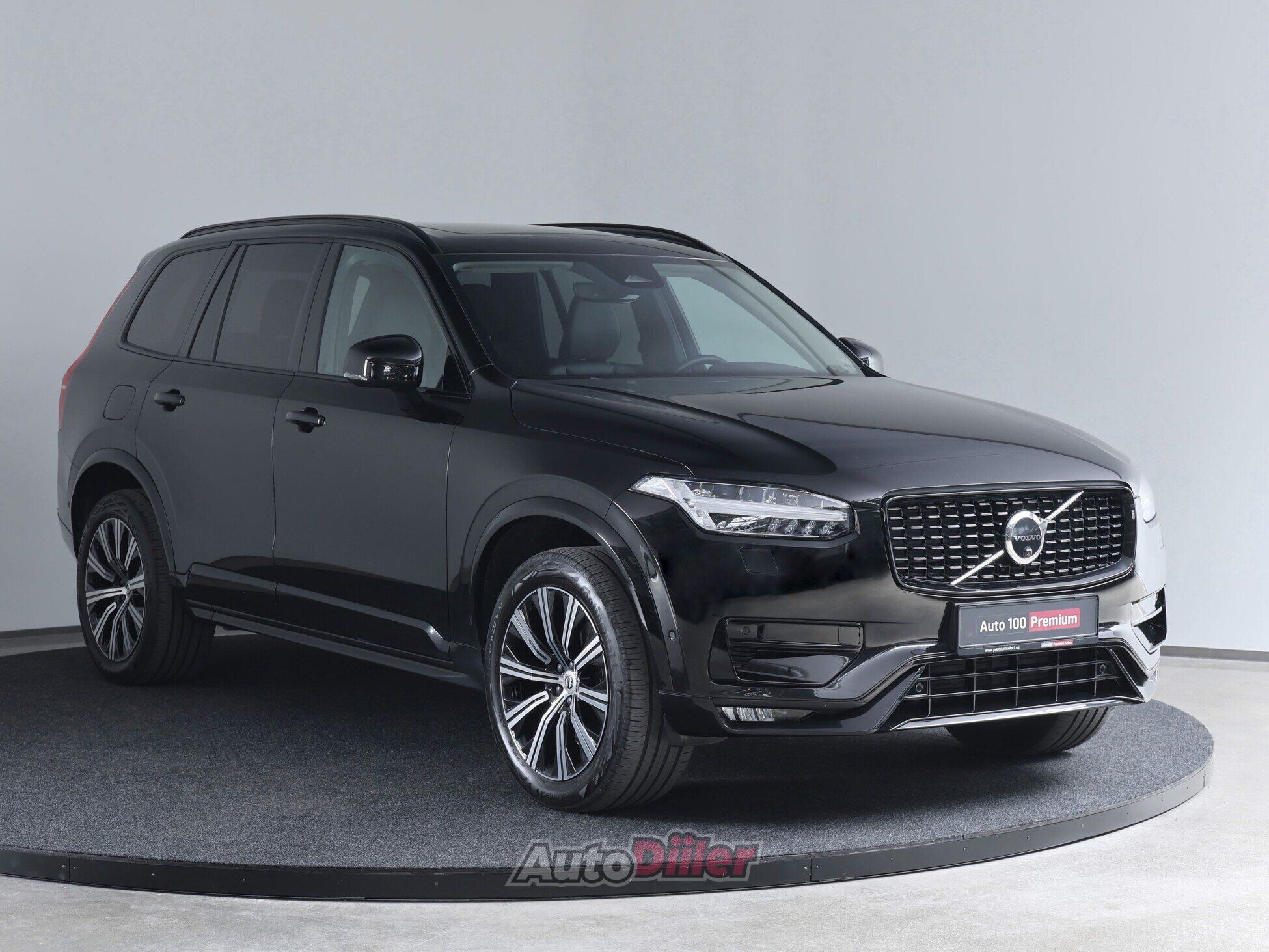 Volvo XC90 2023, photo 3/10