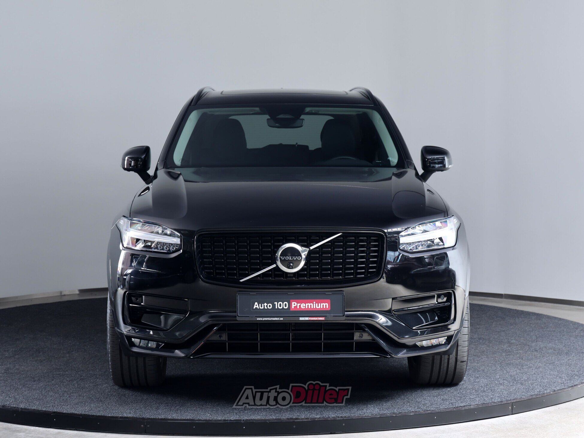 Volvo XC90 2023, photo 2/10