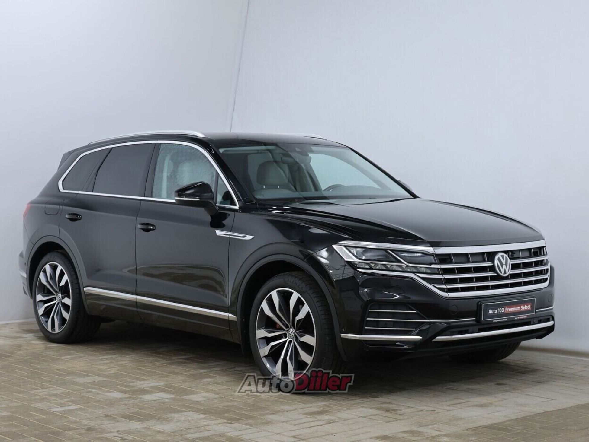 Volkswagen Touareg 2019, kuva 2/10