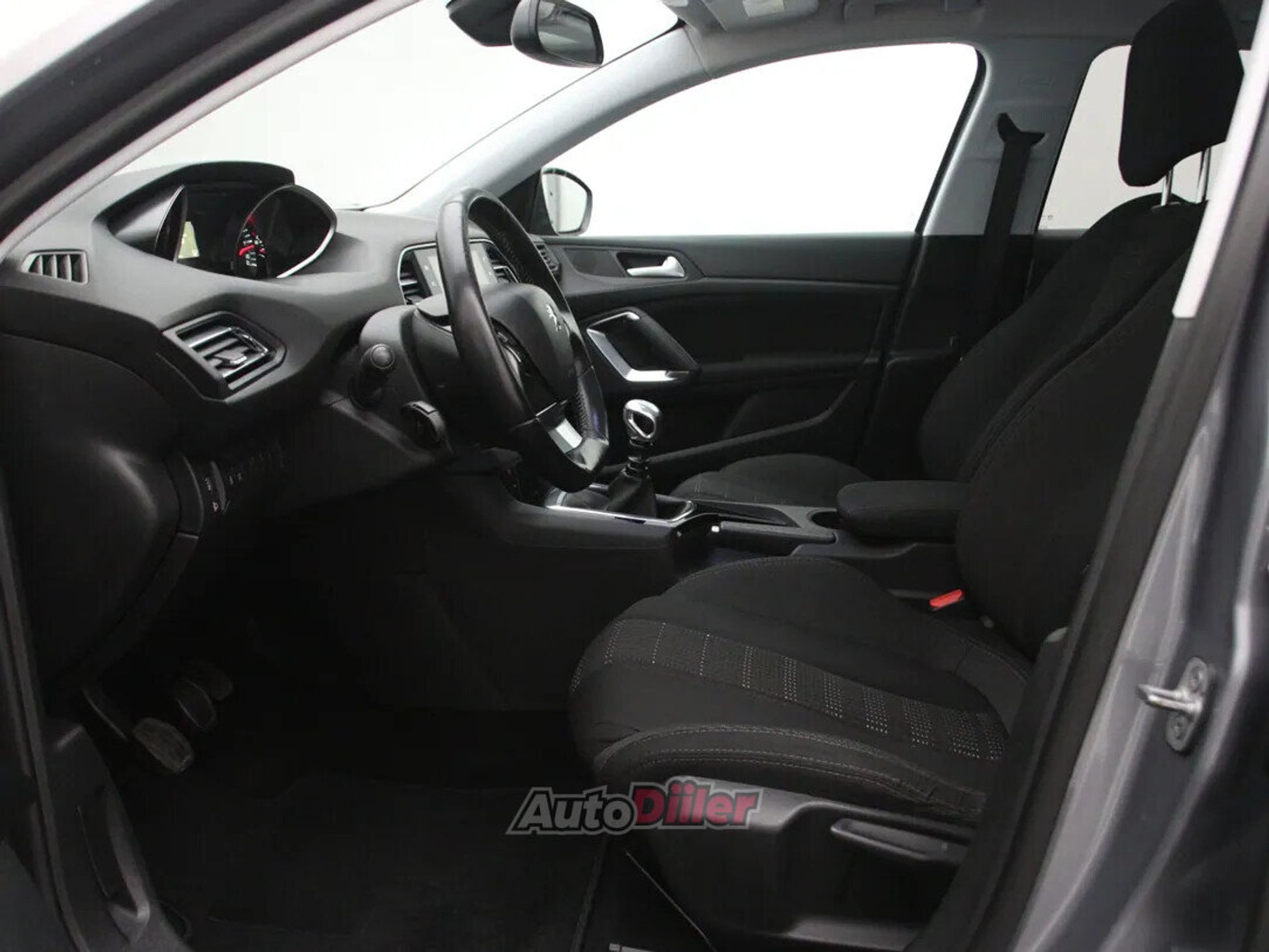 Peugeot 308 Executive Pack 1.6 88kW 2015, kuva 4/10