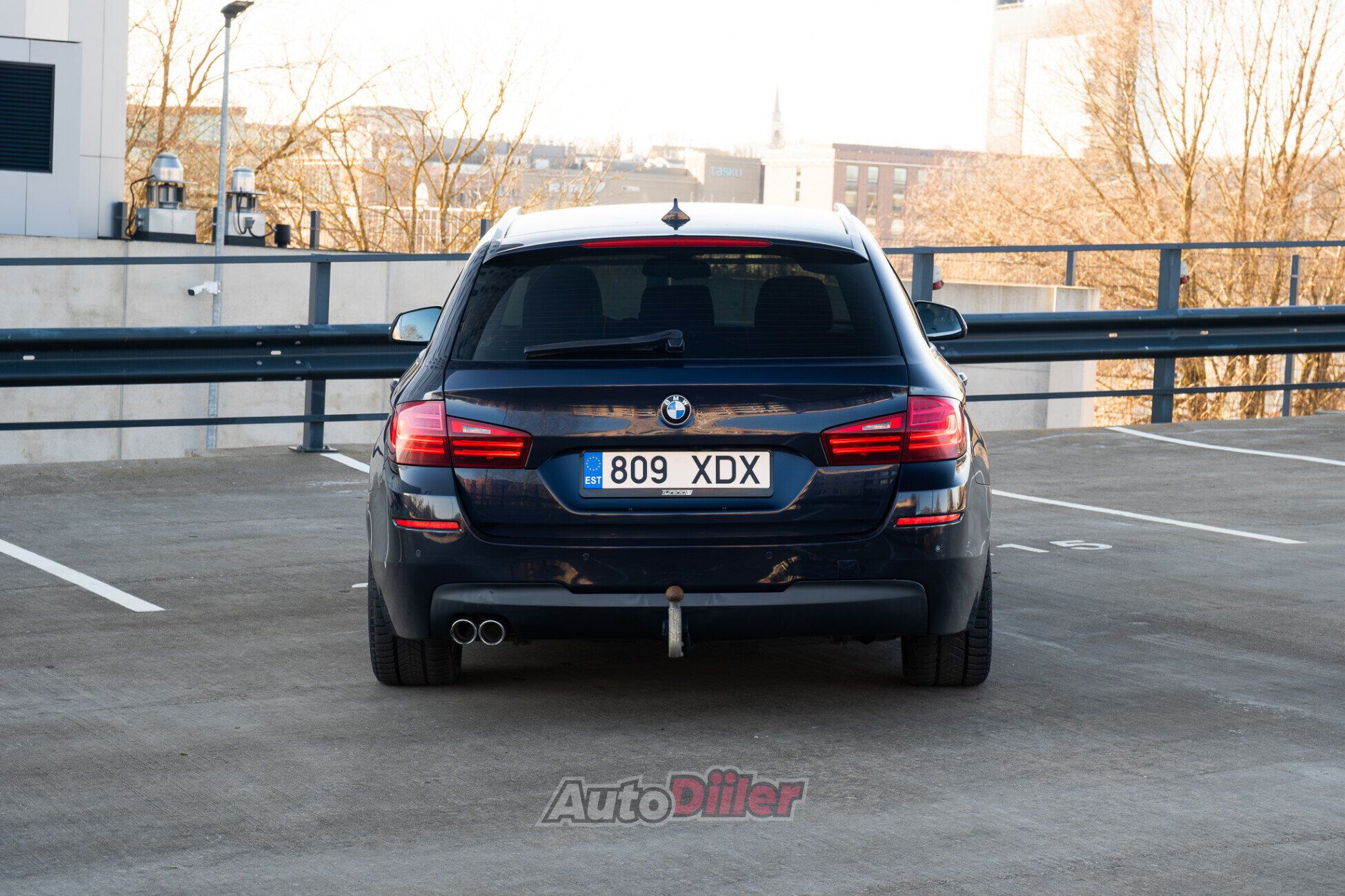 BMW 520 M-Pakett, Facelift 2.0 135kW 2013, kuva 6/10