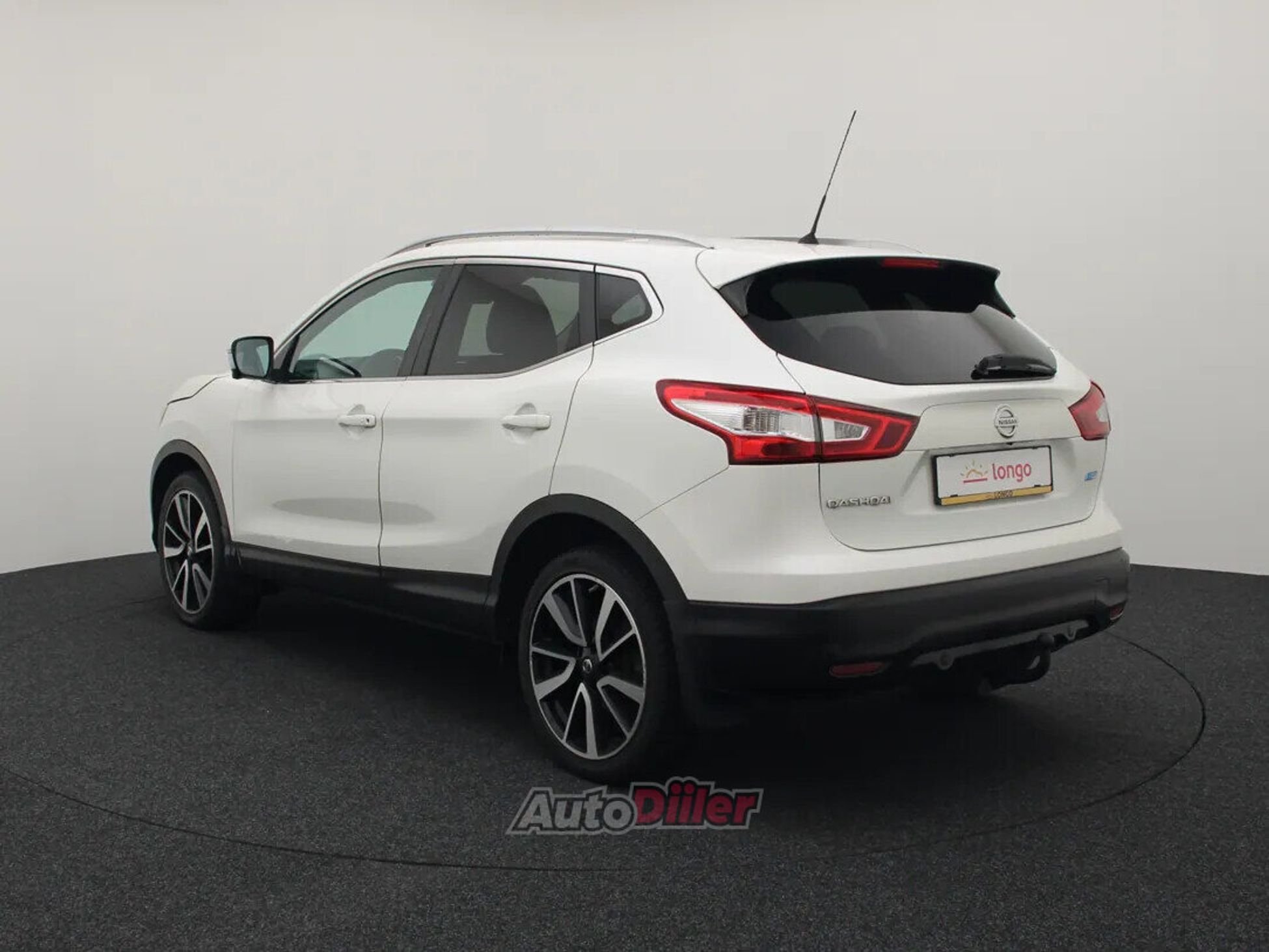 Nissan Qashqai Tekna 1.5 81kW 2015, kuva 7/10