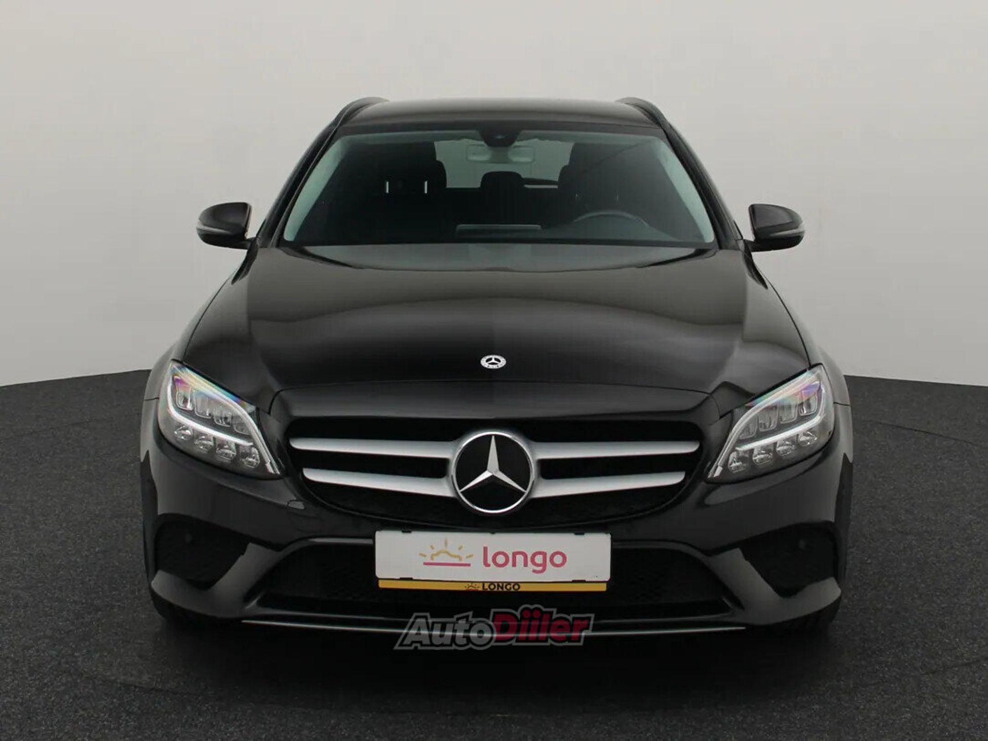 Mercedes-Benz C 200 2020, photo 3/10