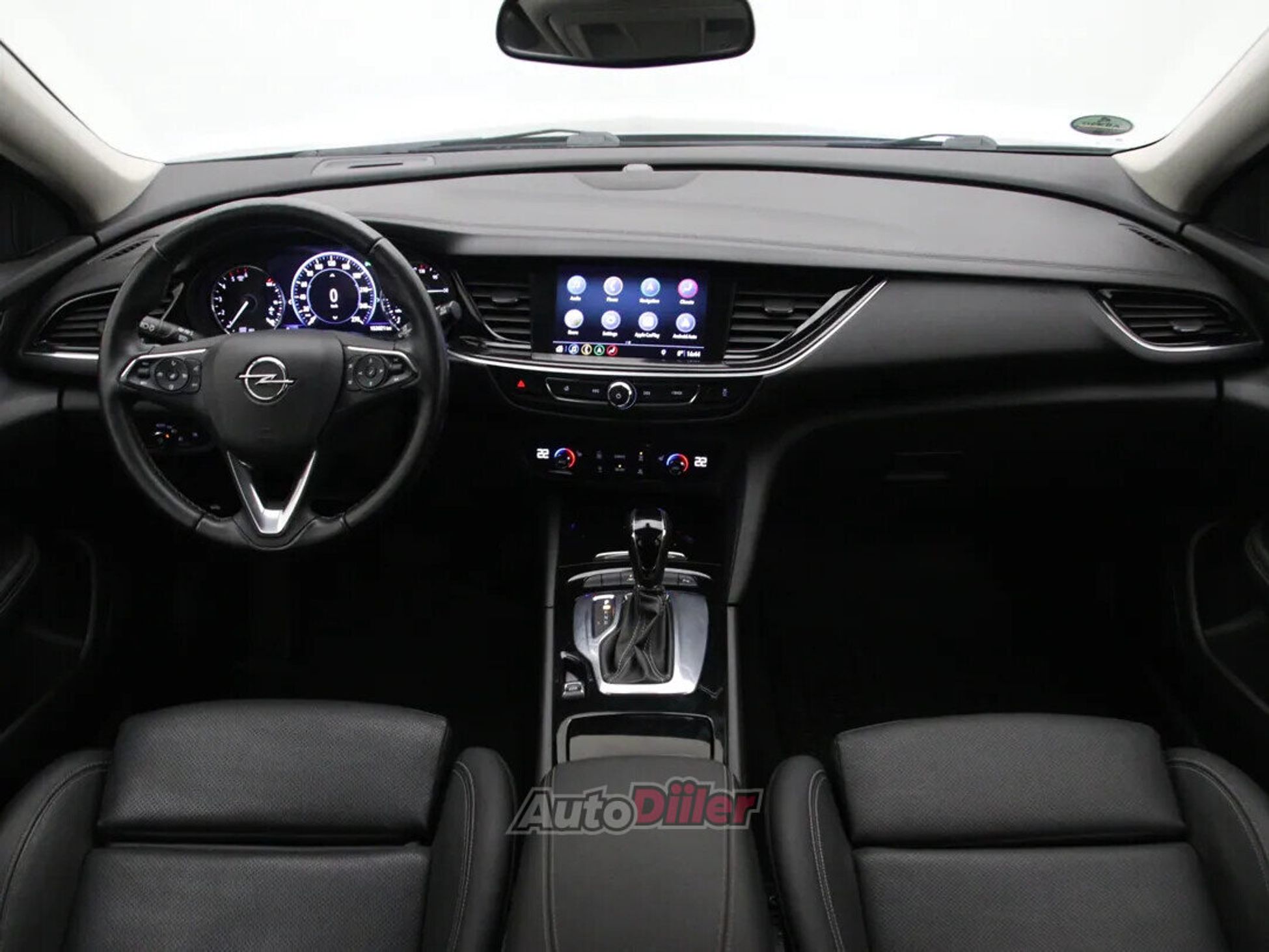Opel Insignia Innovation 1.6 100kW 2019, kuva 2/10