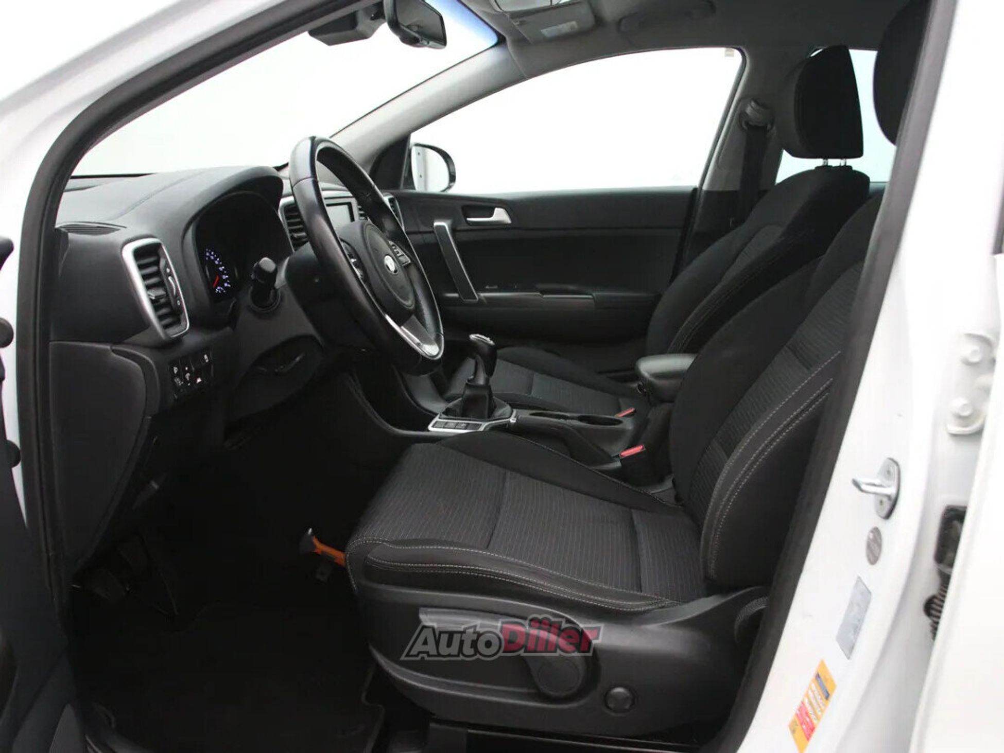 Kia Sportage DynamicLine 1.6 97kW 2019, photo 4/10