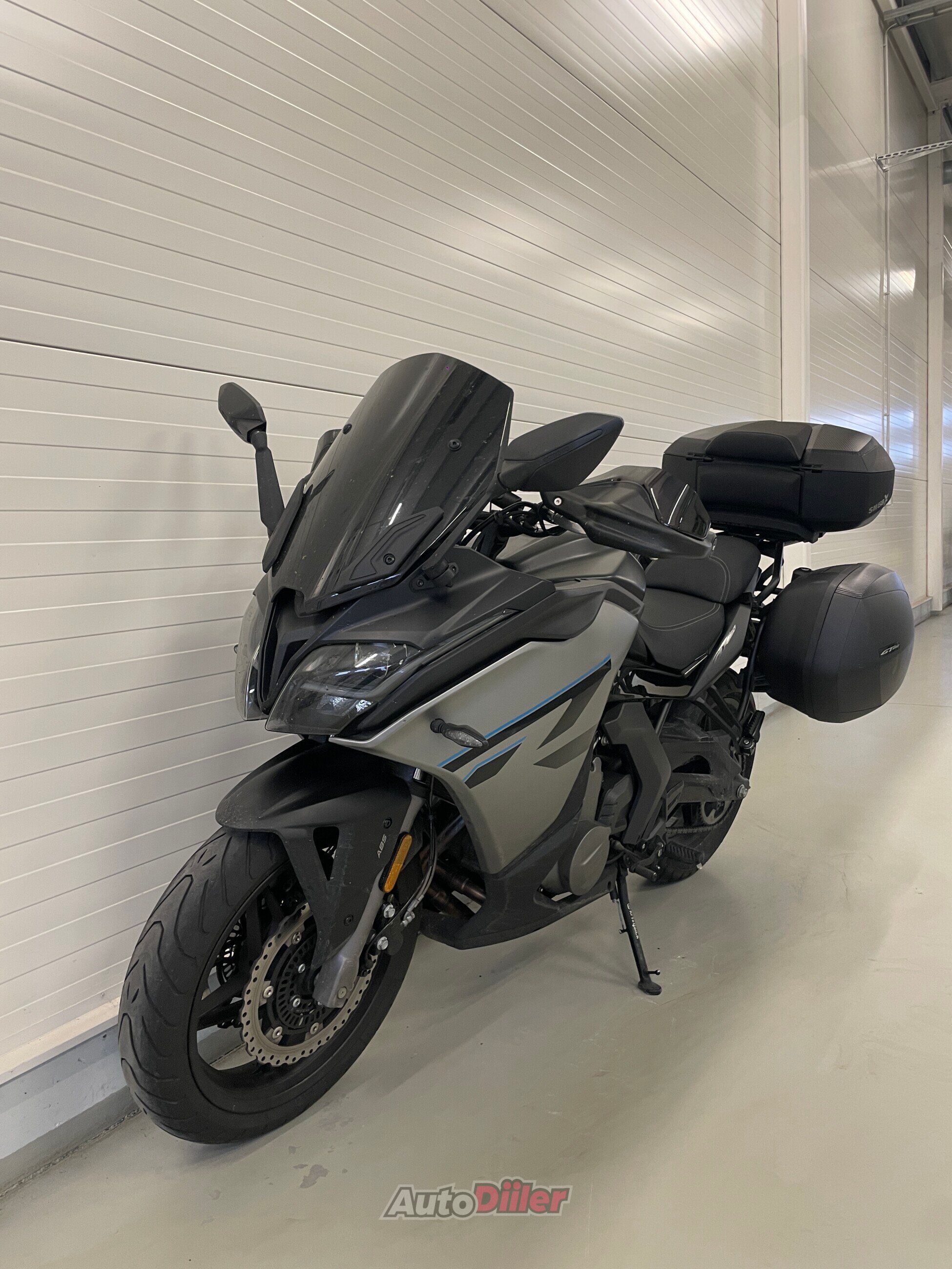 CFMoto 650 GT