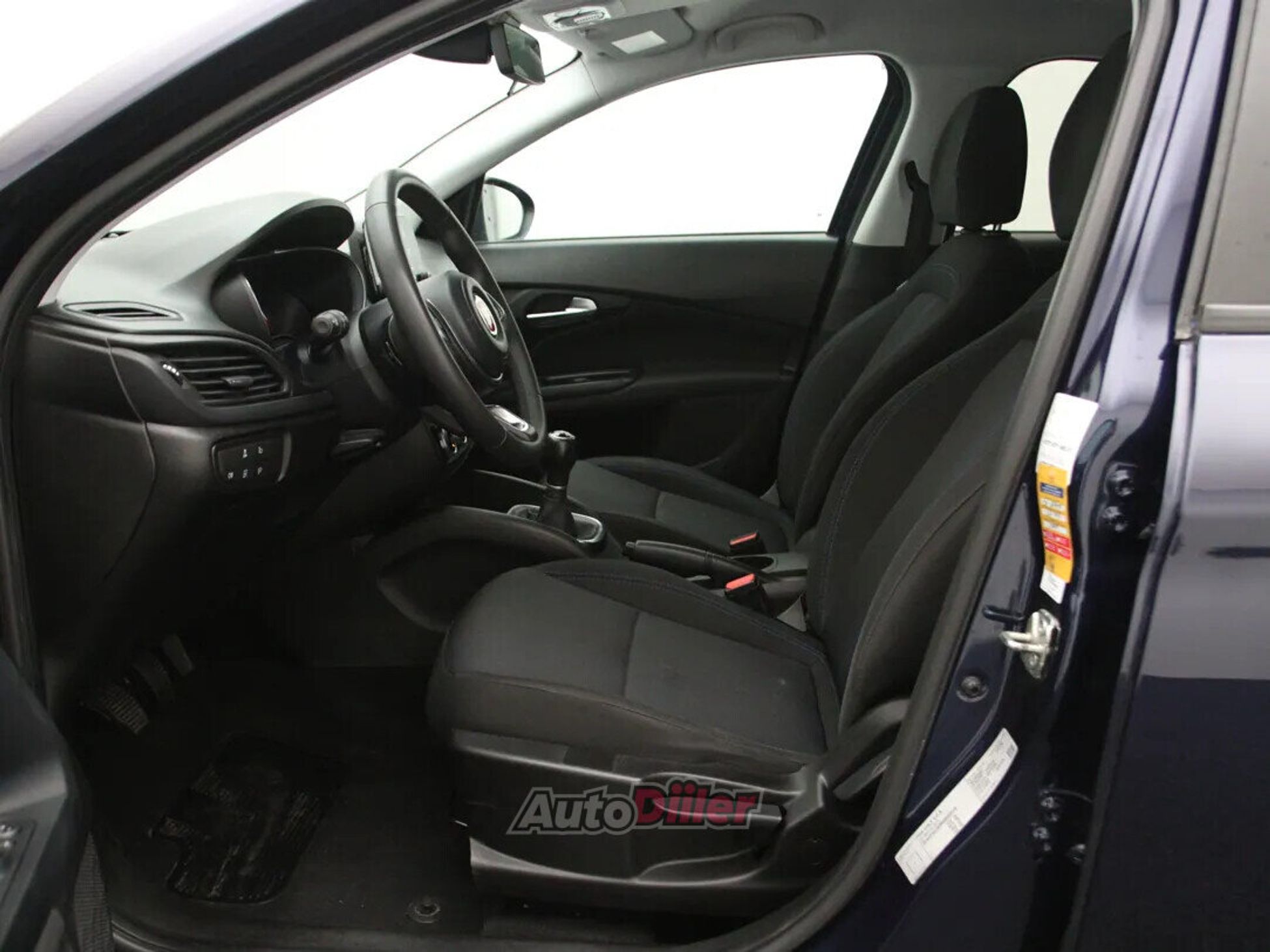 Fiat Tipo City Life 1.0 73kW 2022, photo 4/10