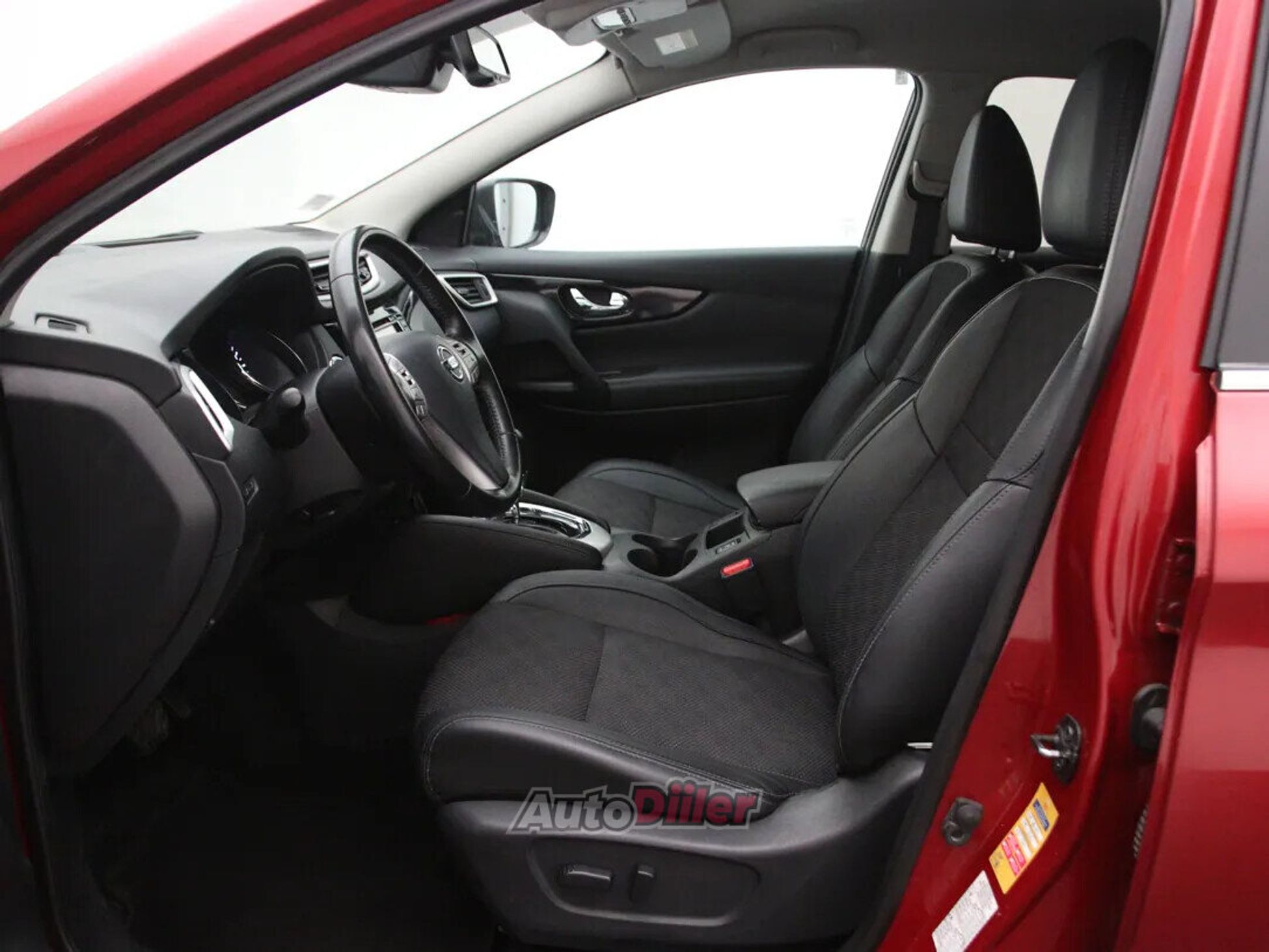 Nissan Qashqai Tekna 1.2 85kW 2016, kuva 4/10