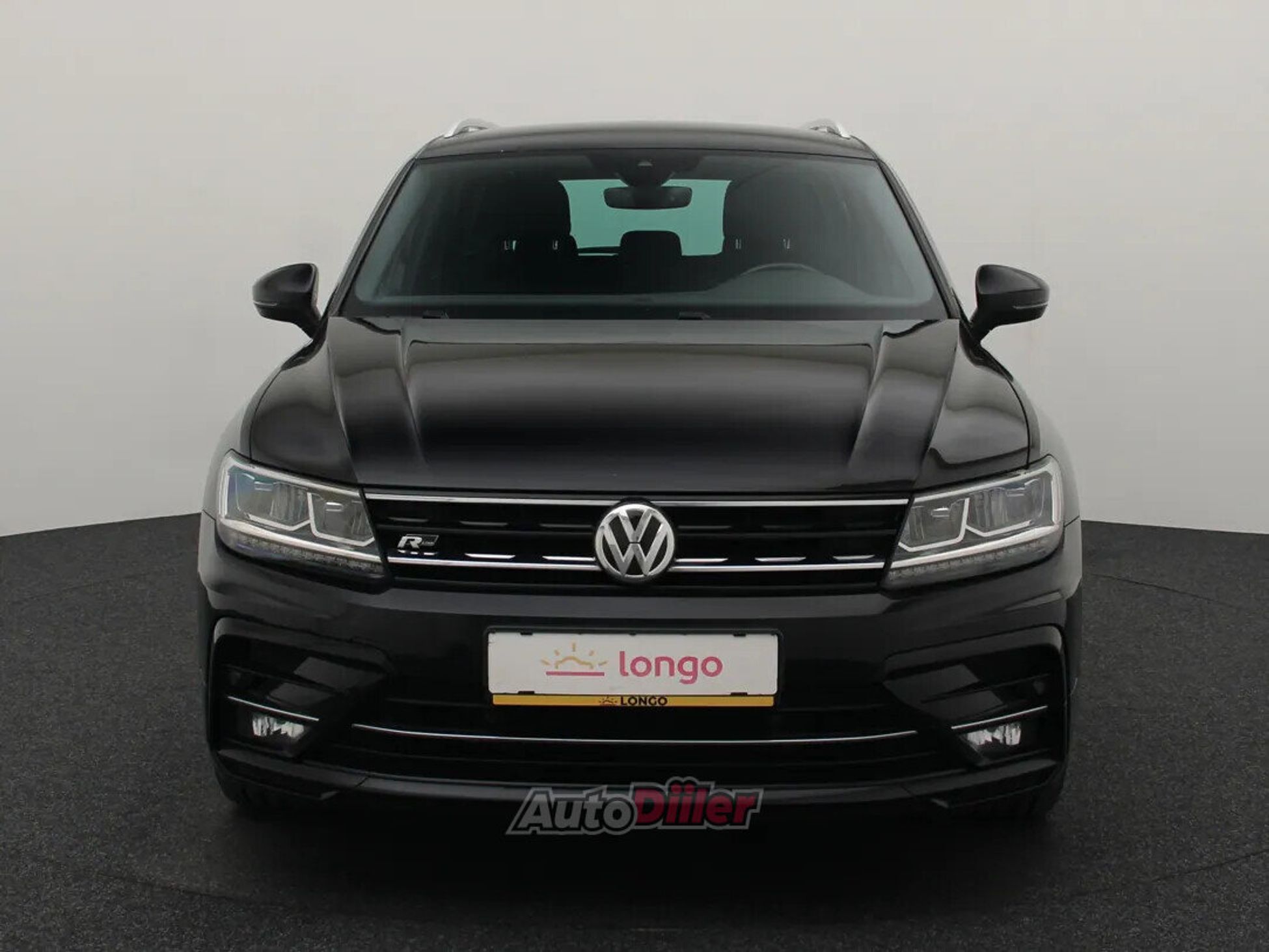 Volkswagen Tiguan 2019, photo 3/10