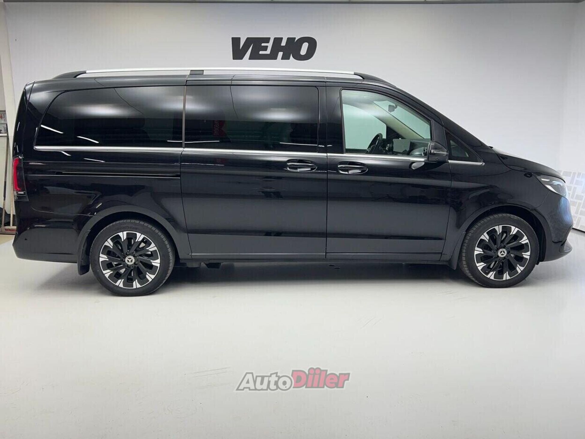 Mercedes-Benz V 250 2024, kuva 4/10