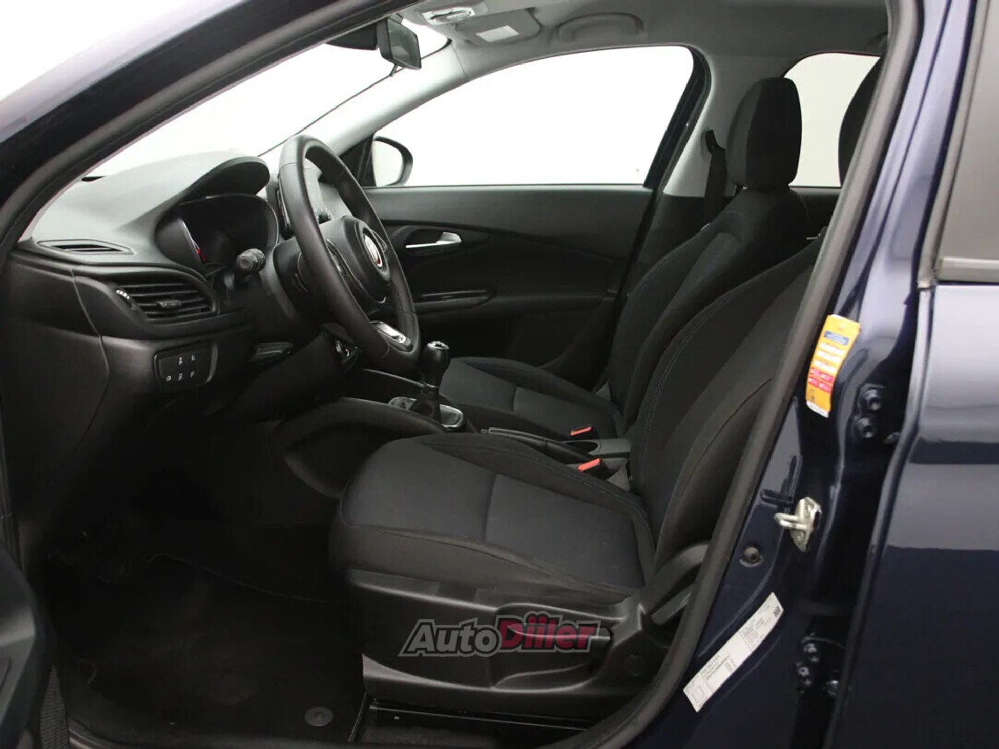 Fiat Tipo City Life 1.0 73kW 2022, photo 4/10