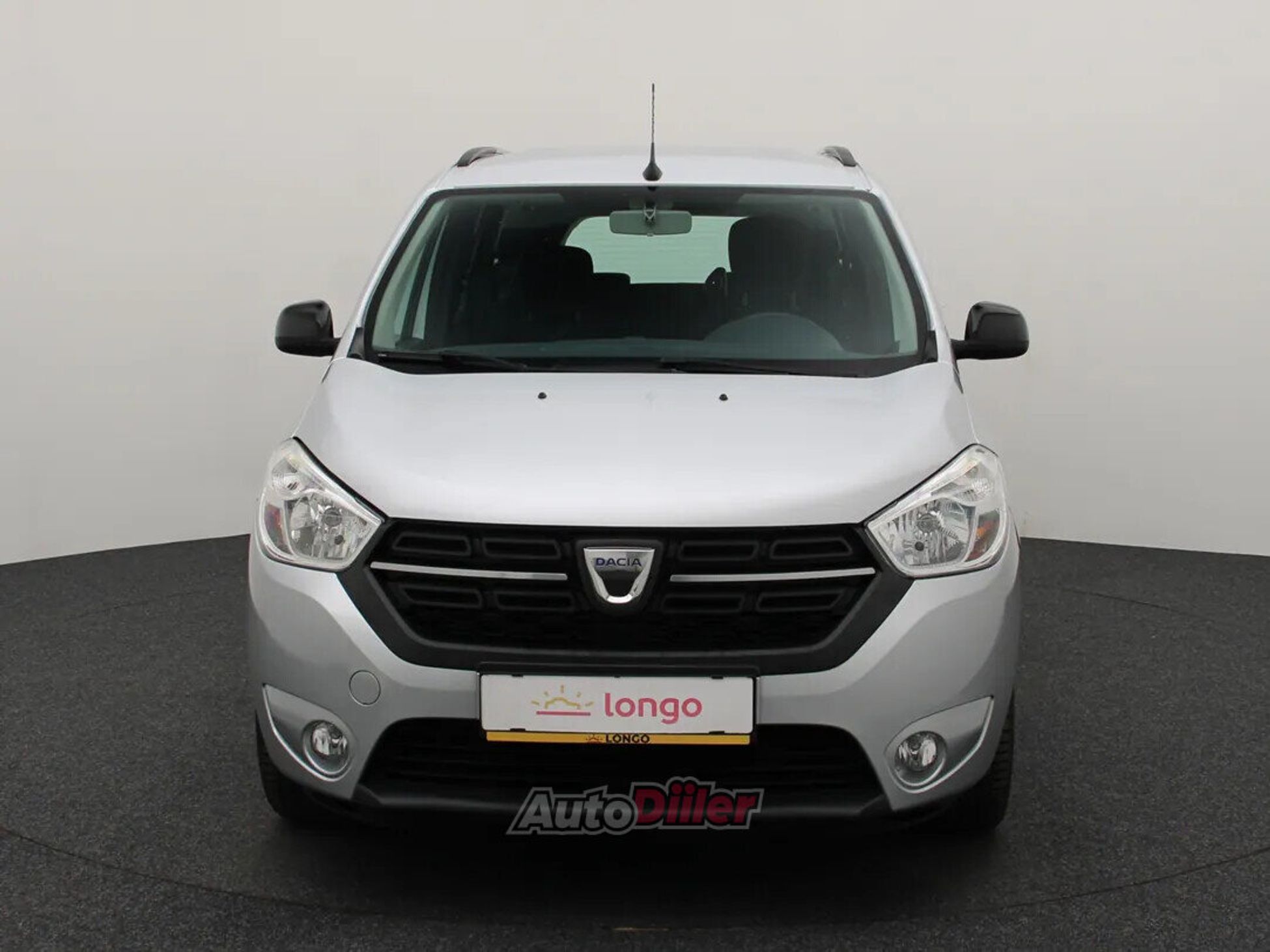 Dacia Lodgy Stepway 1.3 96kW 2021, photo 3/10