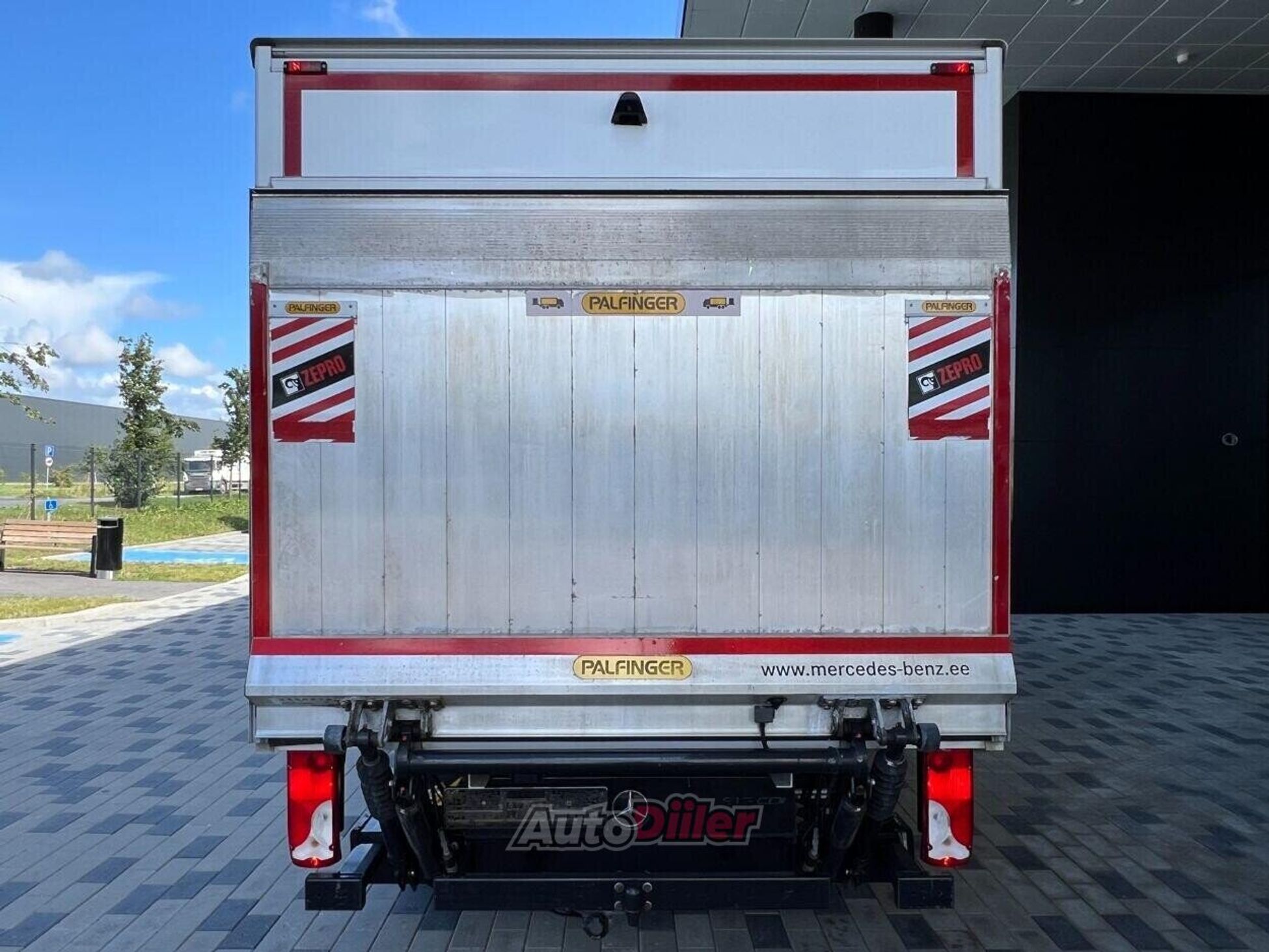 Mercedes-Benz Sprinter 519CDI 2.1 120kW 2020, kuva 7/10