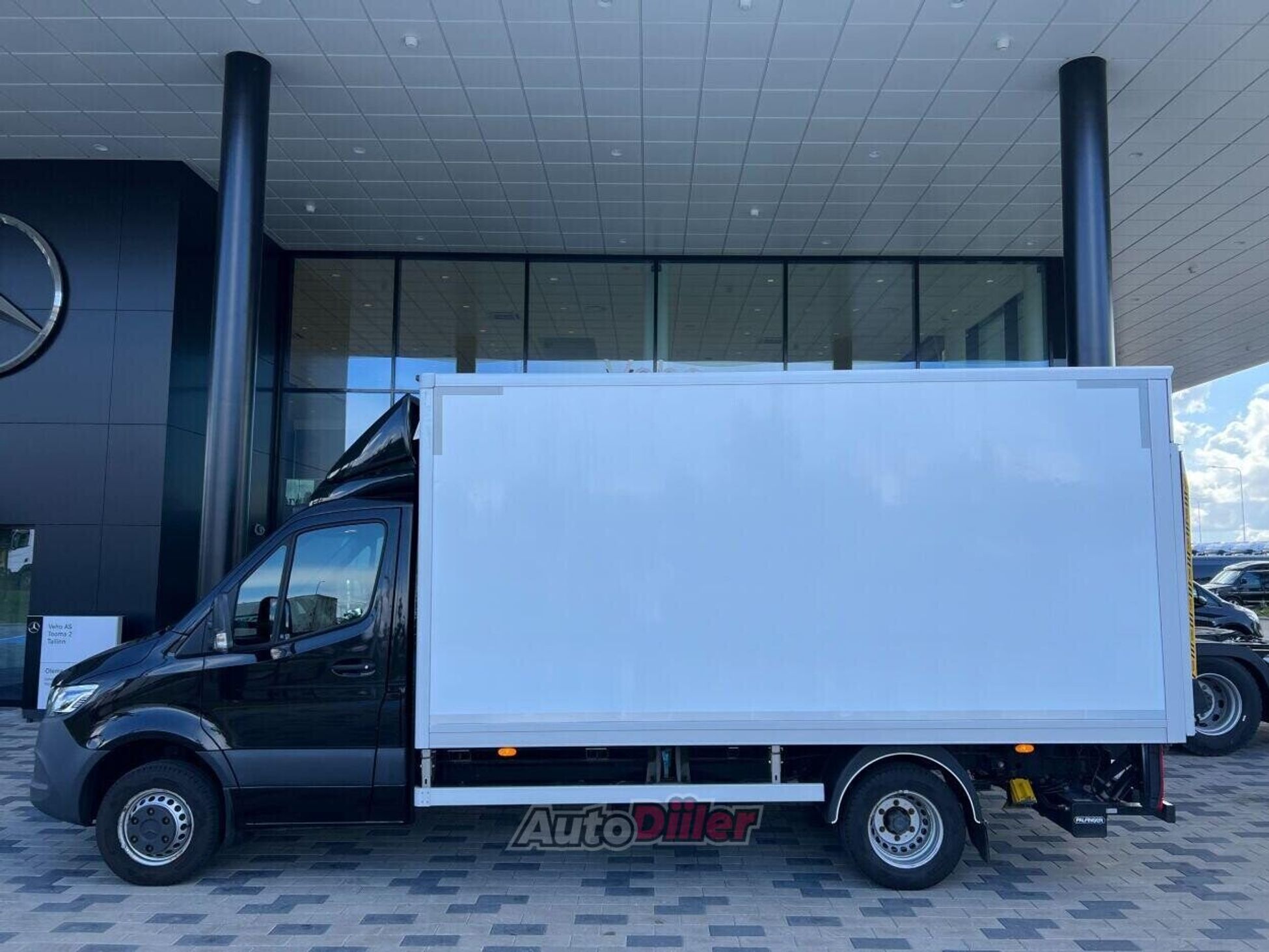 Mercedes-Benz Sprinter 519CDI 2.1 120kW 2020, kuva 5/10