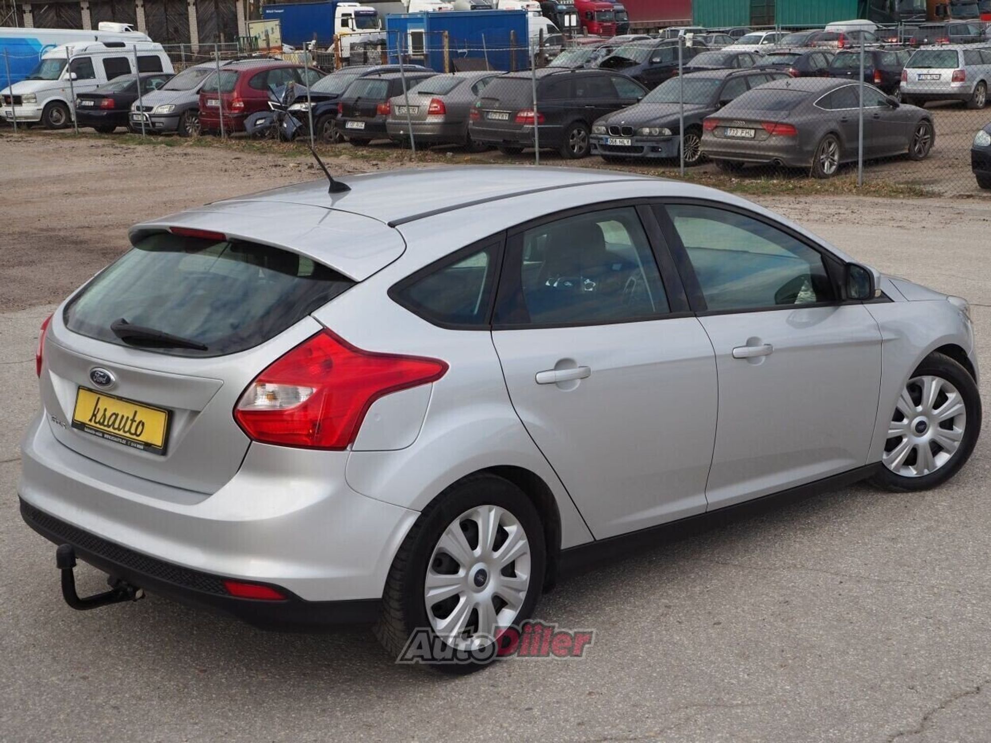 Ford Focus Trend Facelift EU5 1.6 70kW 2012, kuva 4/10