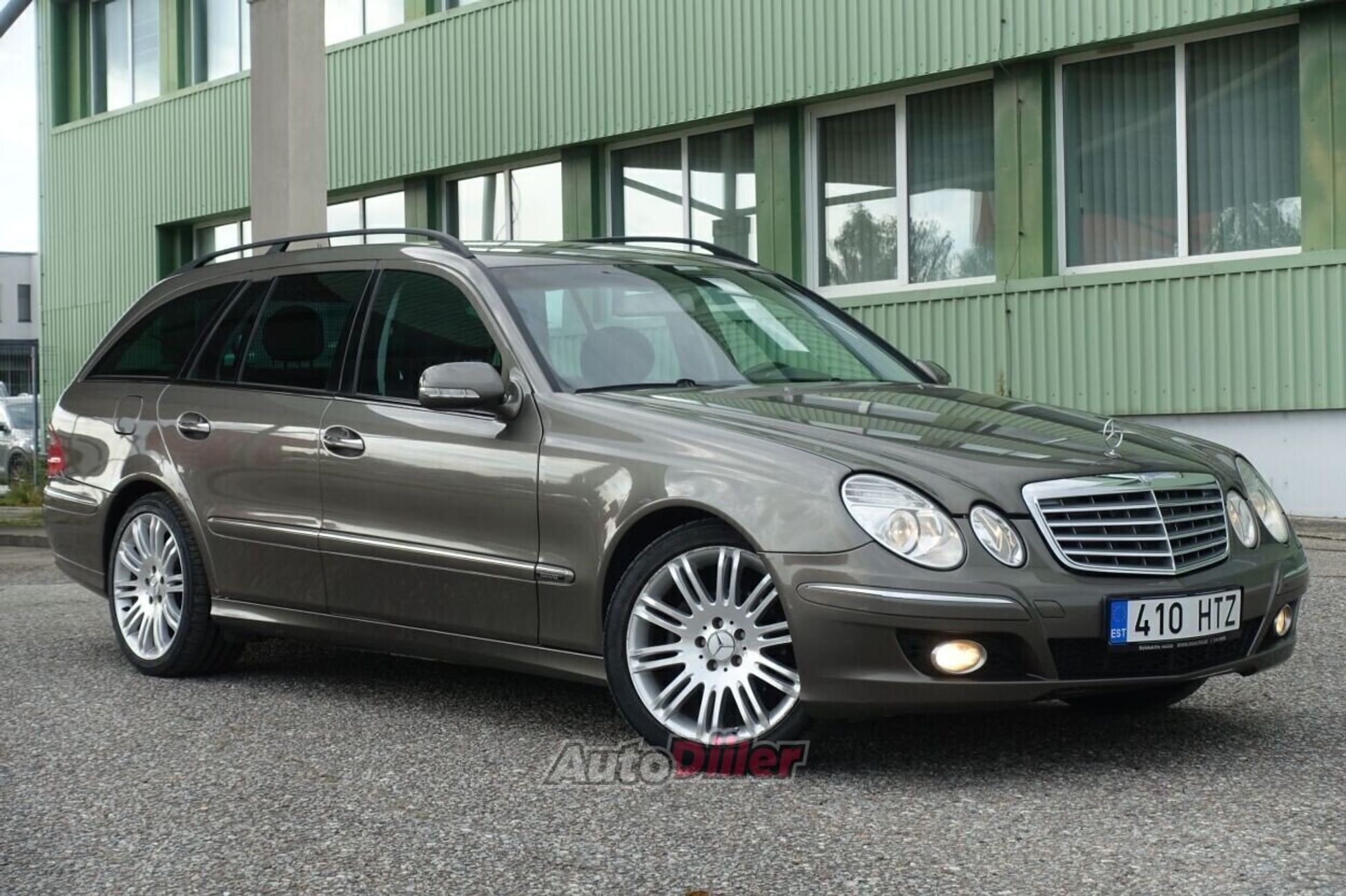 Mercedes-Benz E 220