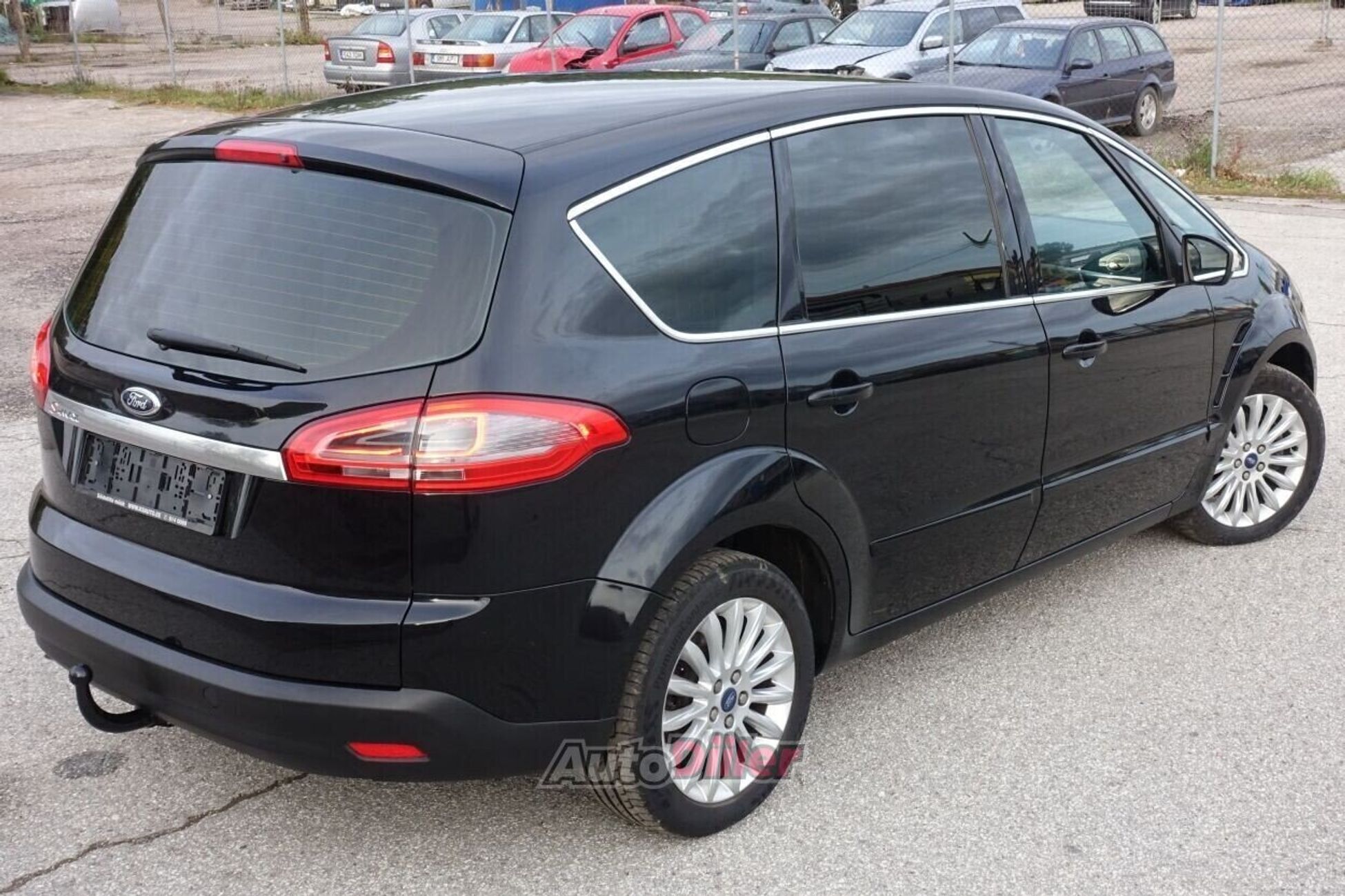 Ford S-Max 2012, kuva 4/10