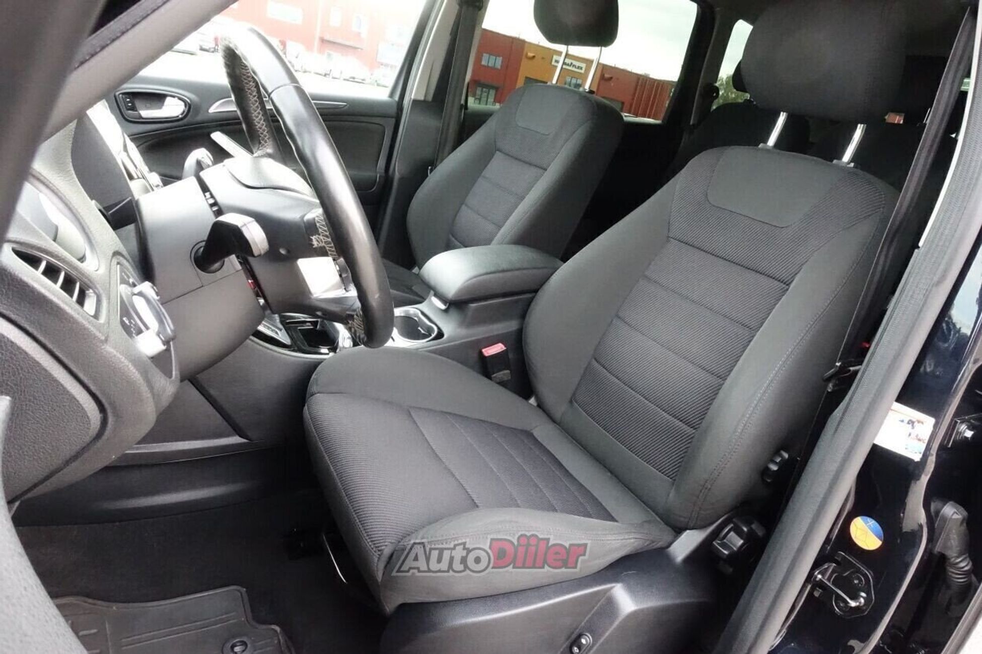 Ford S-Max 2012, kuva 7/10