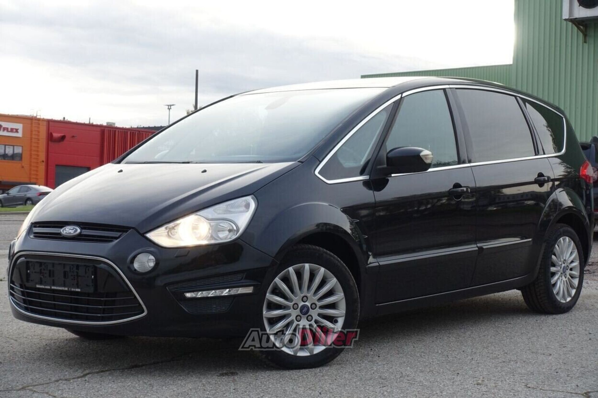 Ford S-Max 2012, kuva 3/10