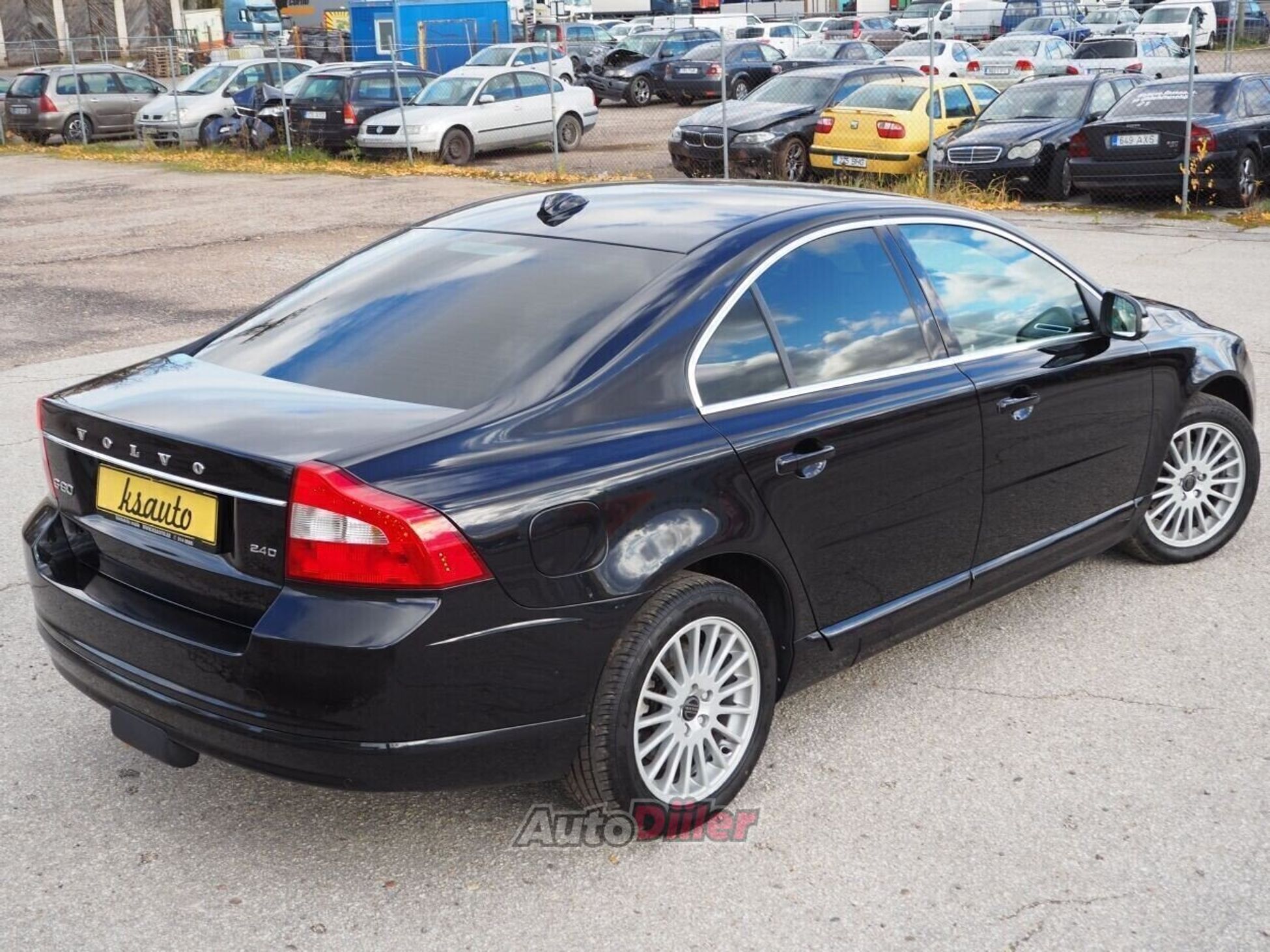 Volvo S80 Summum 2.4 129kW 2009, kuva 4/10